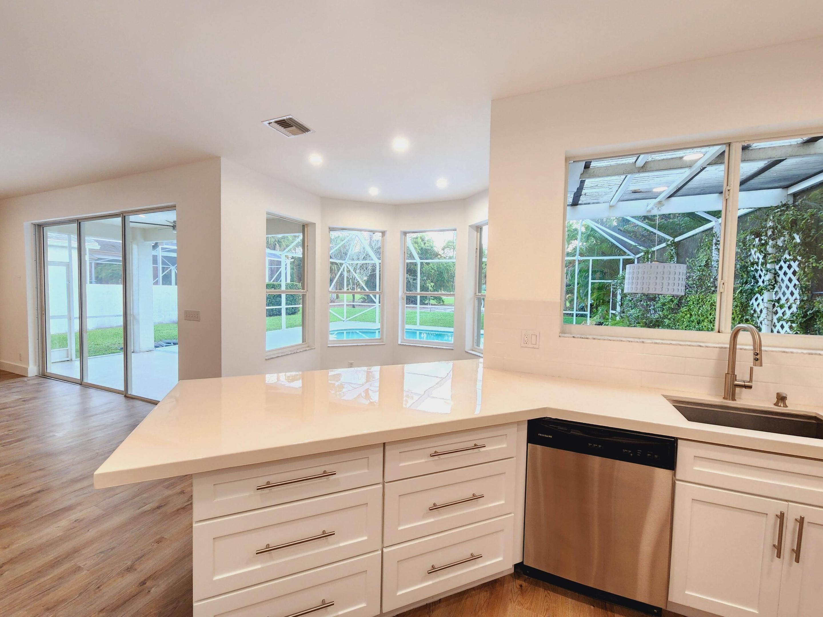 Properties 15188 Oak Chase Court