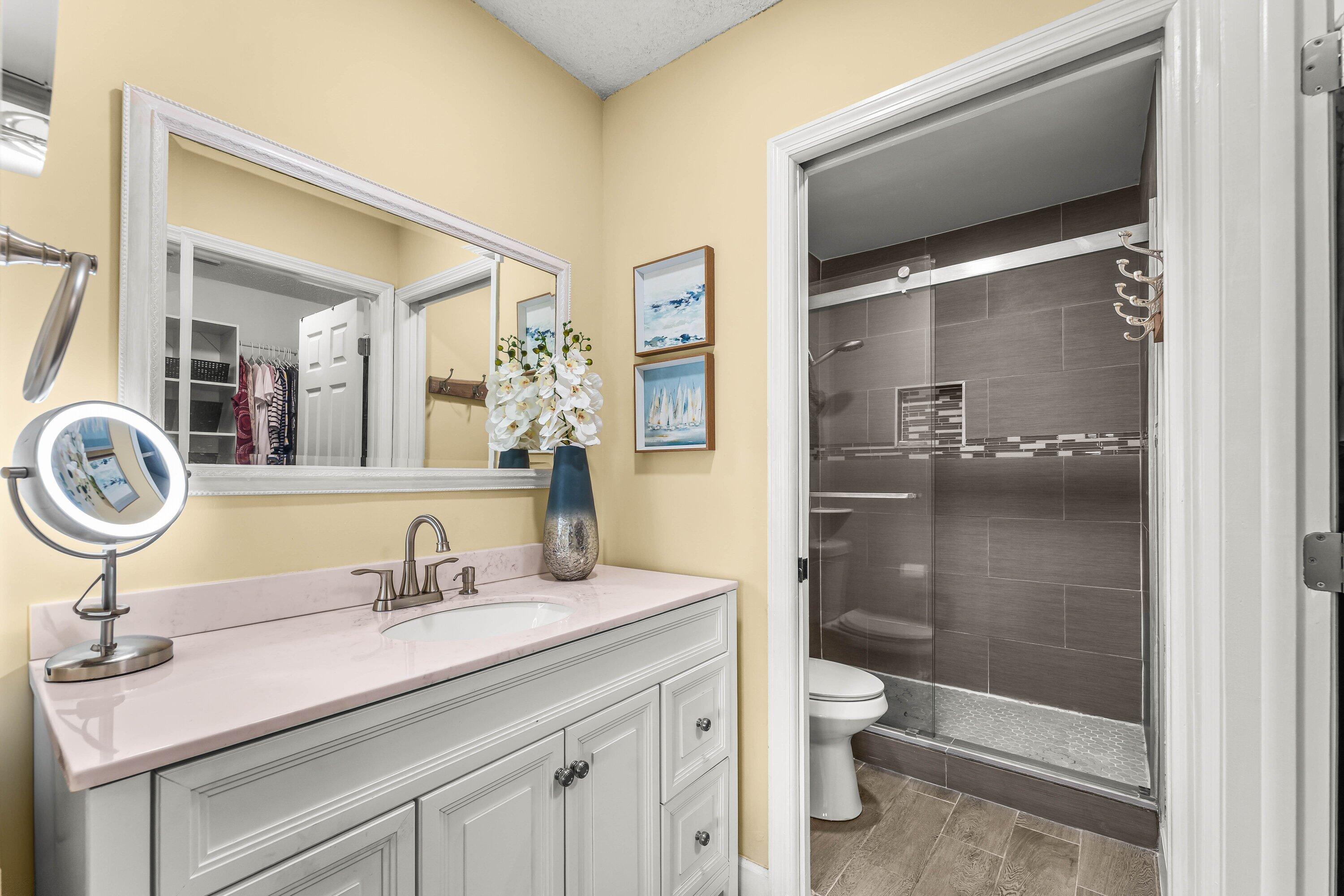 SOUTHPOINTE - Residential