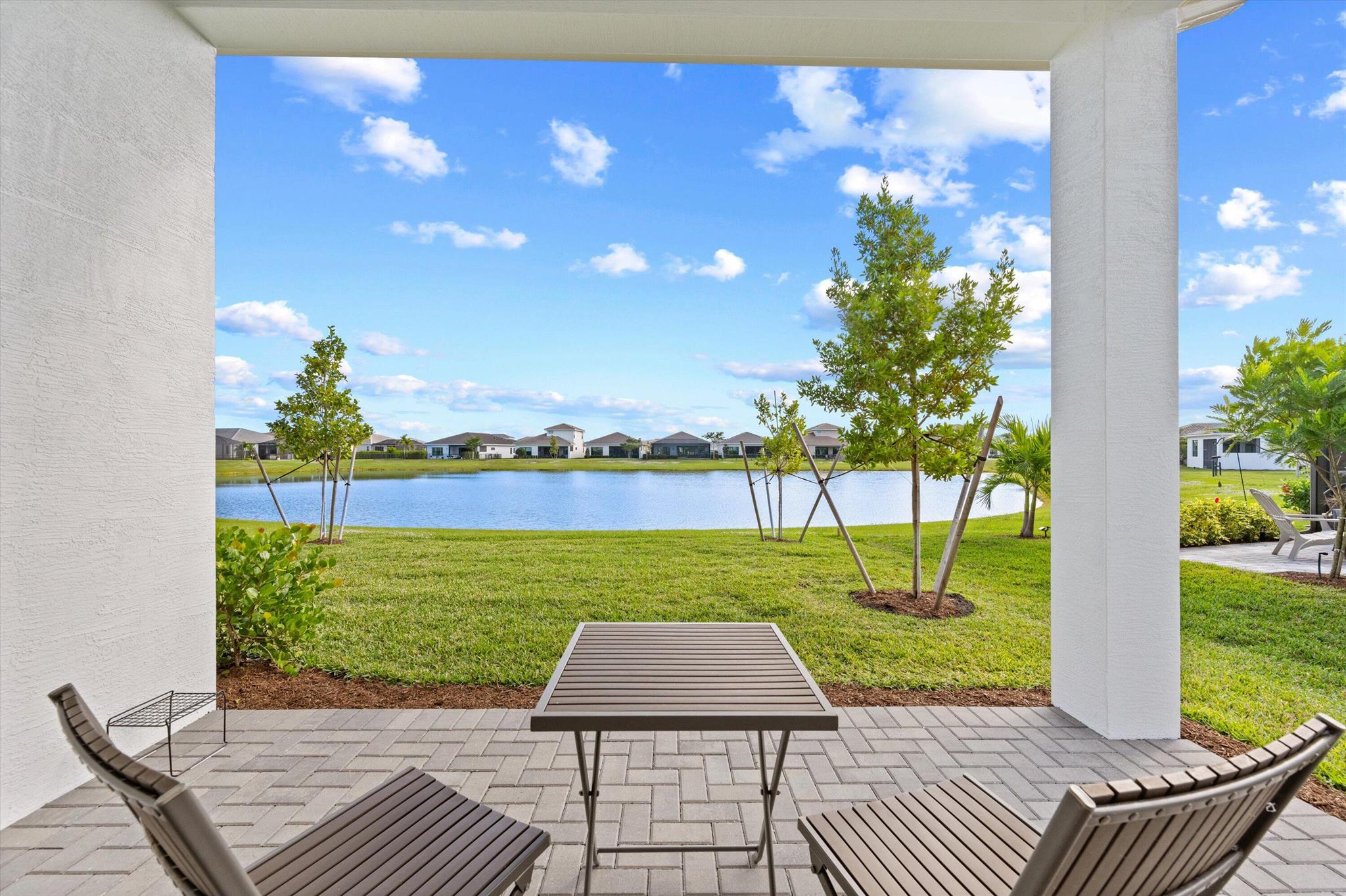 CRESSWIND PALM BEACH PHAS - Residential Lease