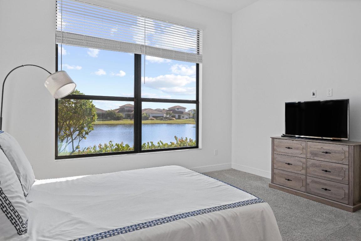 CRESSWIND PALM BEACH PHASE 3 - Residential Lease