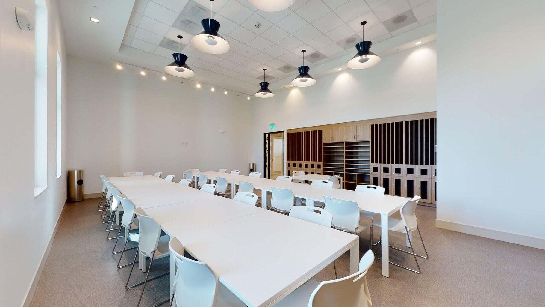 CRESSWIND PALM BEACH PHAS - Residential Lease