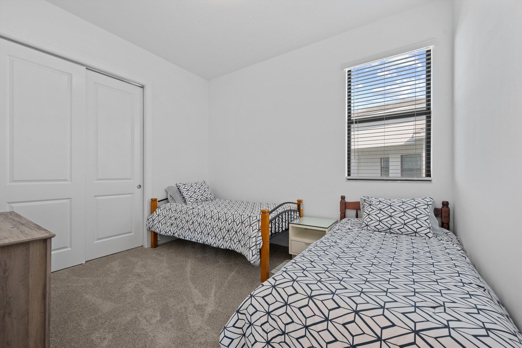 CRESSWIND PALM BEACH PHAS - Residential Lease