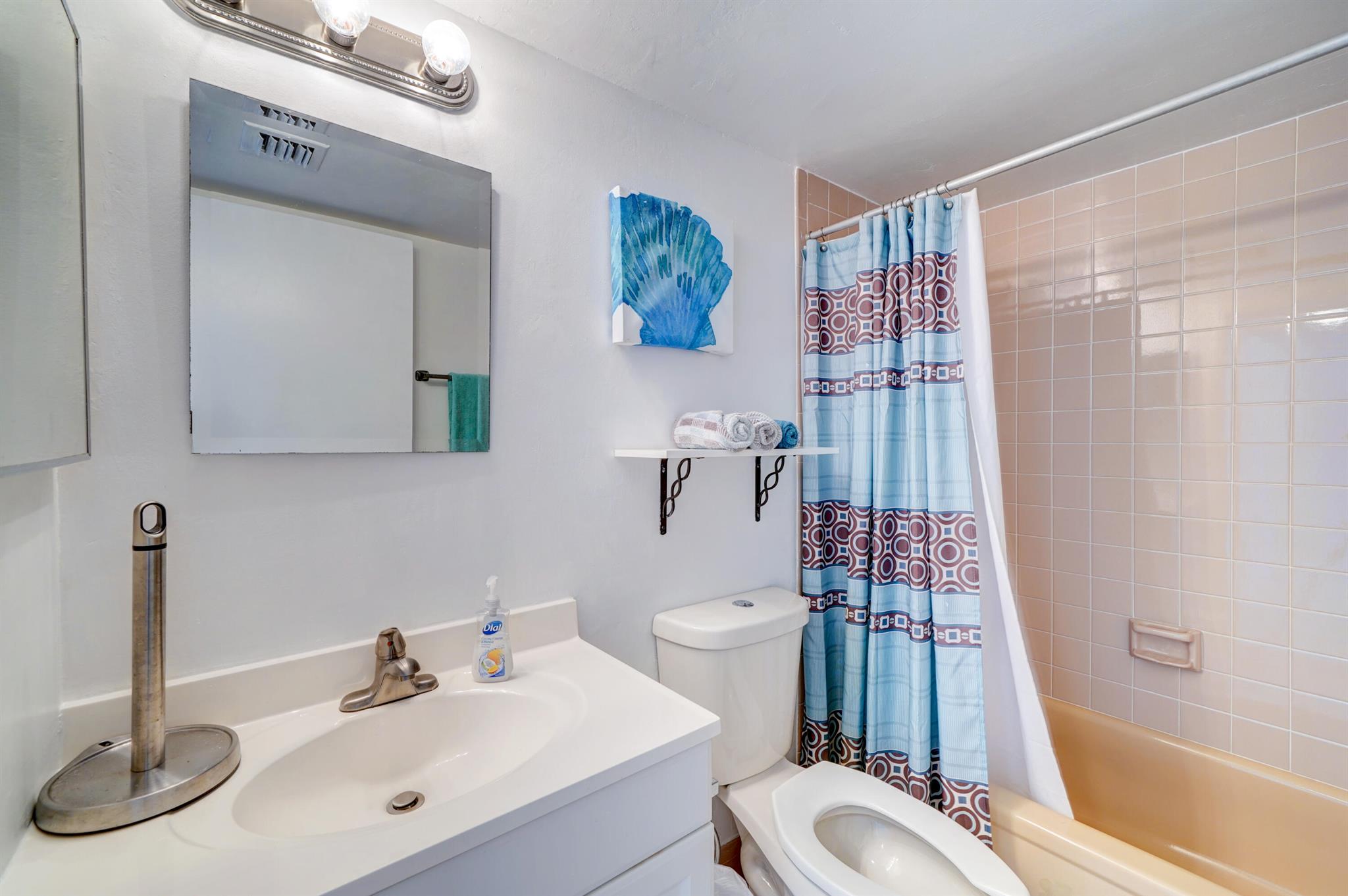 16 OF PALM SPRINGS 2 COND - Residential Lease