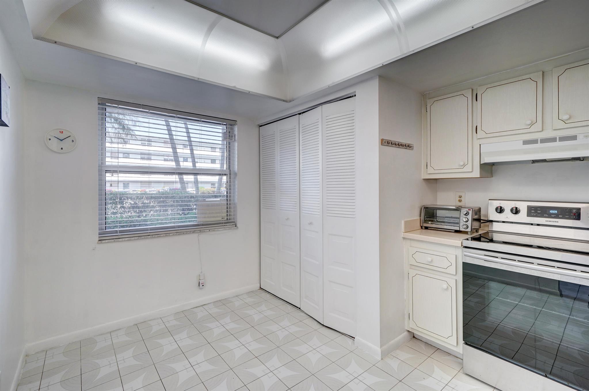 16 OF PALM SPRINGS 2 COND - Residential Lease