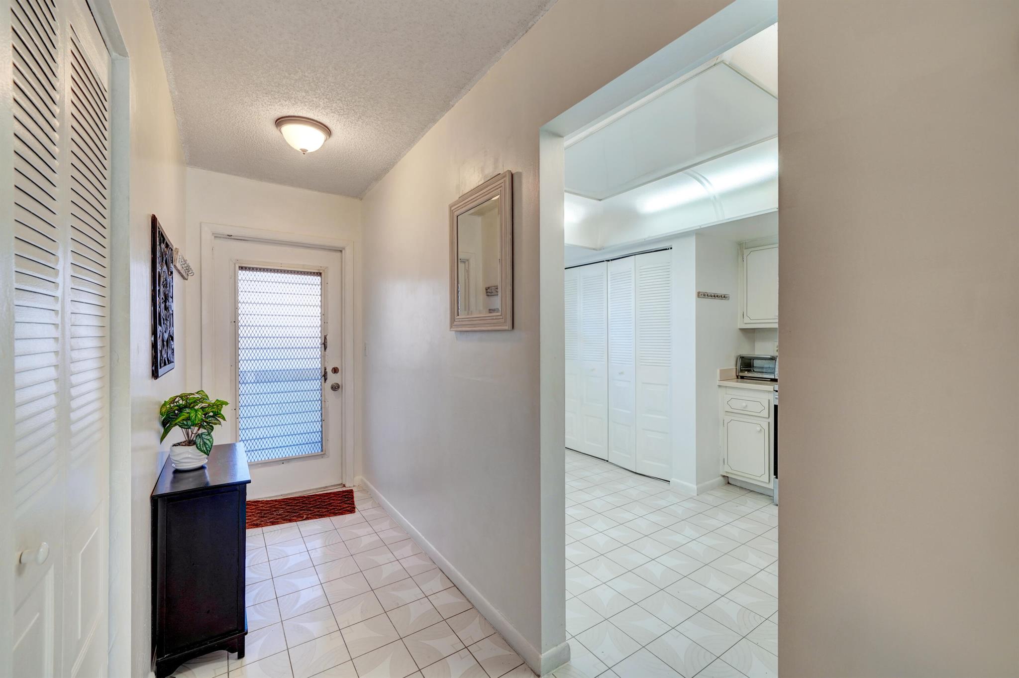 16 OF PALM SPRINGS 2 COND - Residential Lease