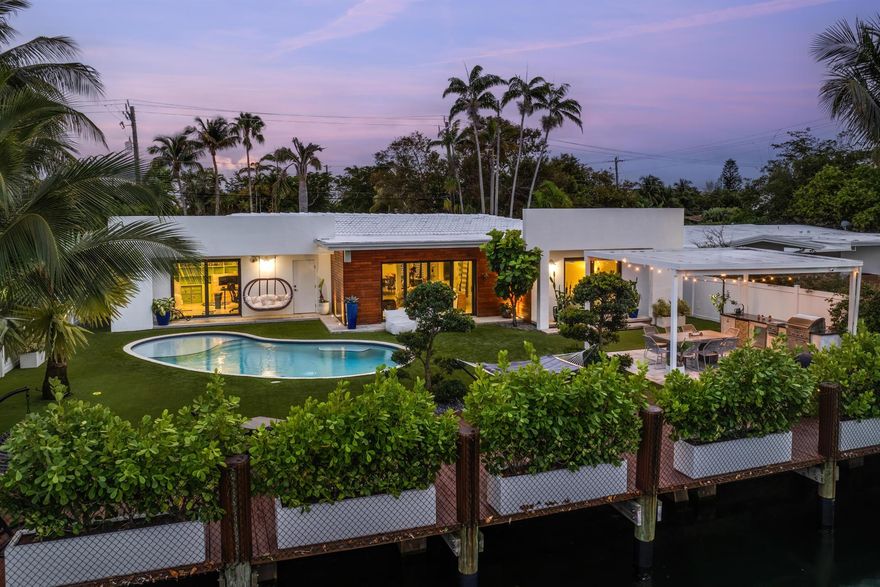 Tranquil Waterfront Haven: Your Oasis in North Miami's Keystone Point.
