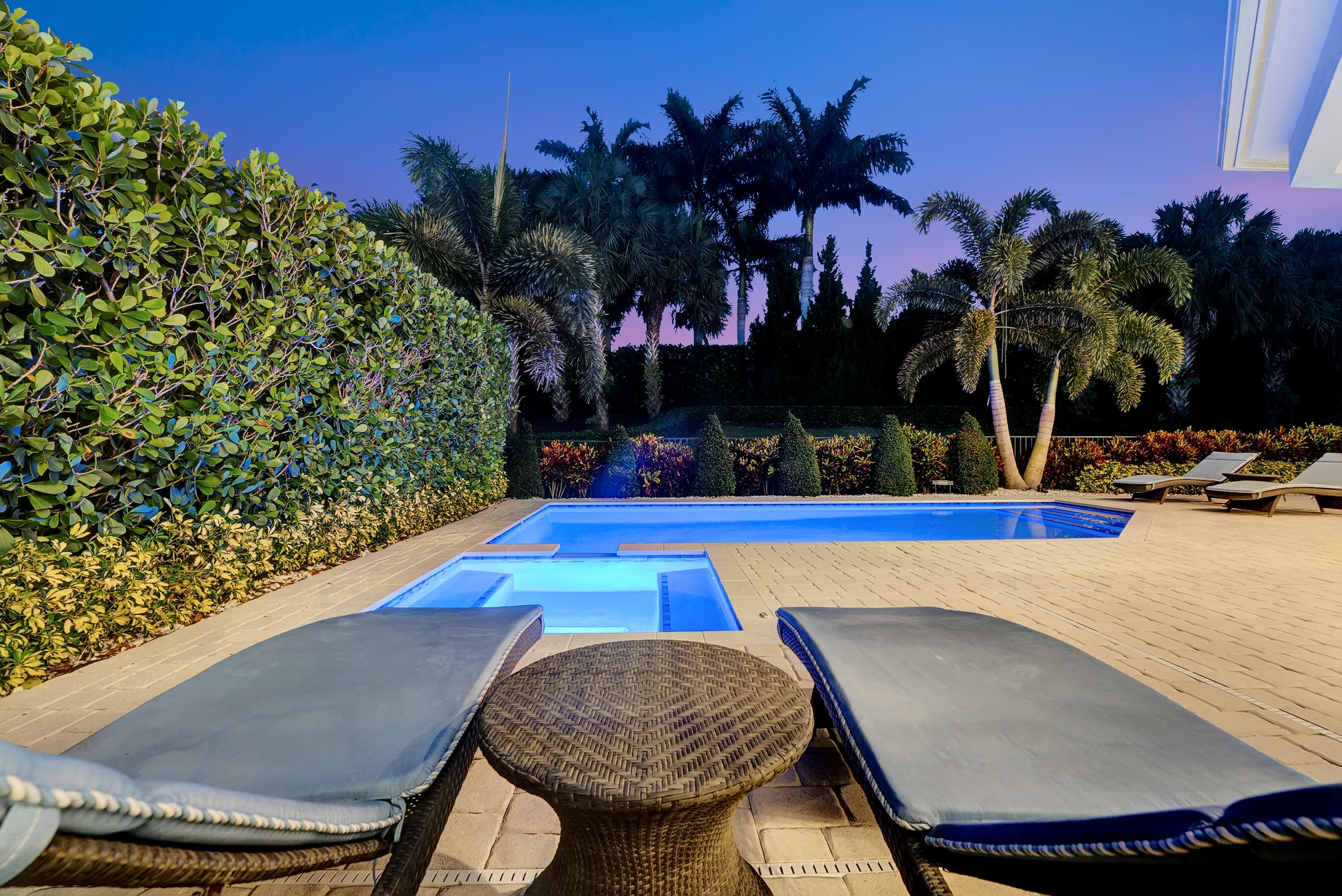 ROYAL PALM POLO - Residential