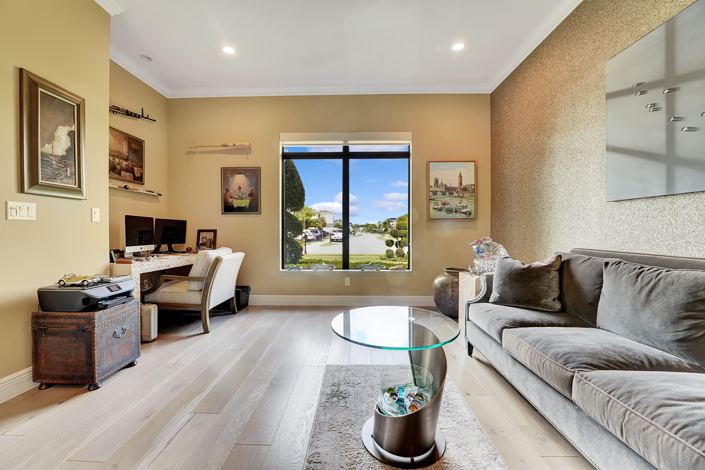 ROYAL PALM POLO - Residential