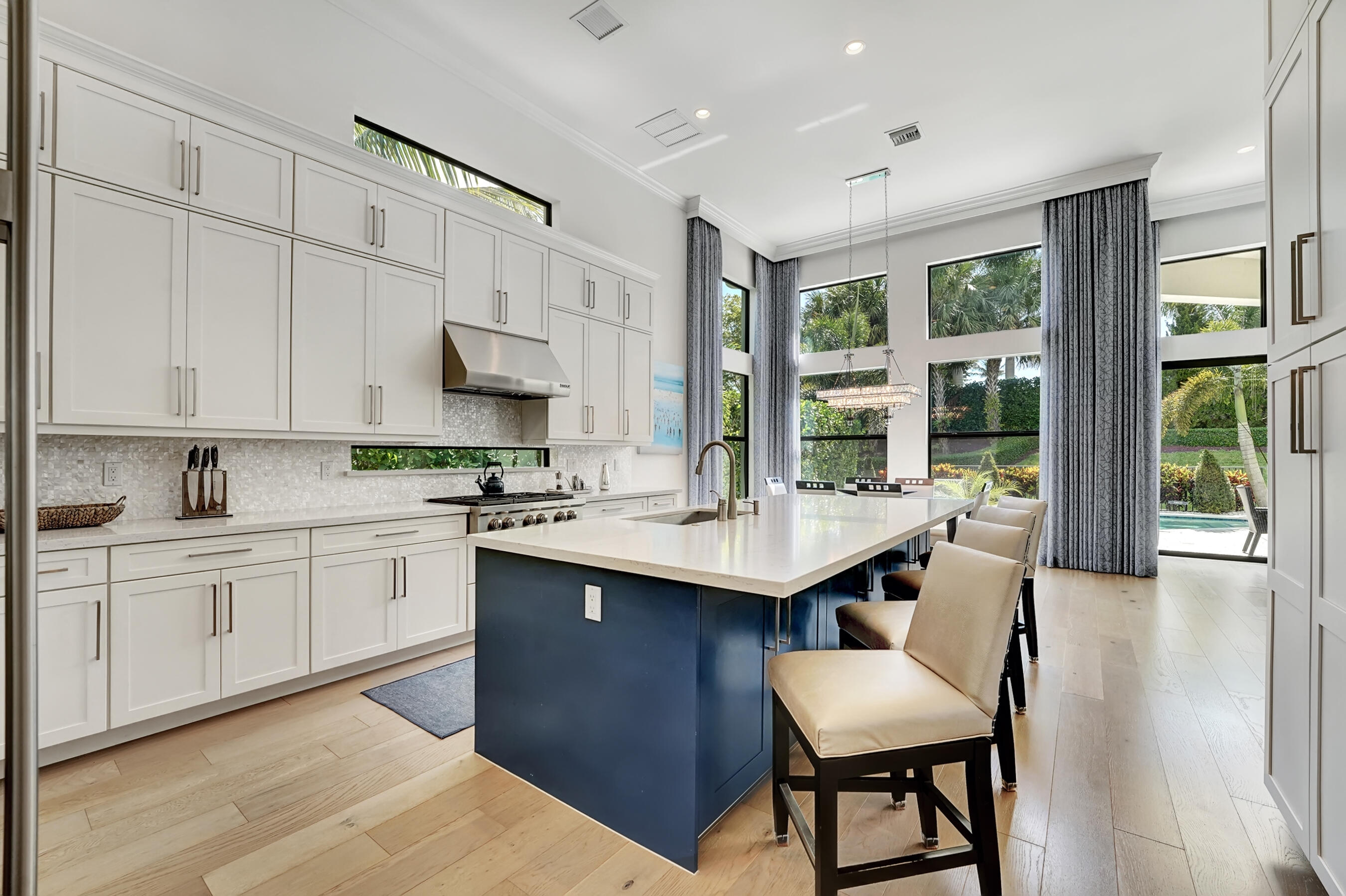 ROYAL PALM POLO - Residential