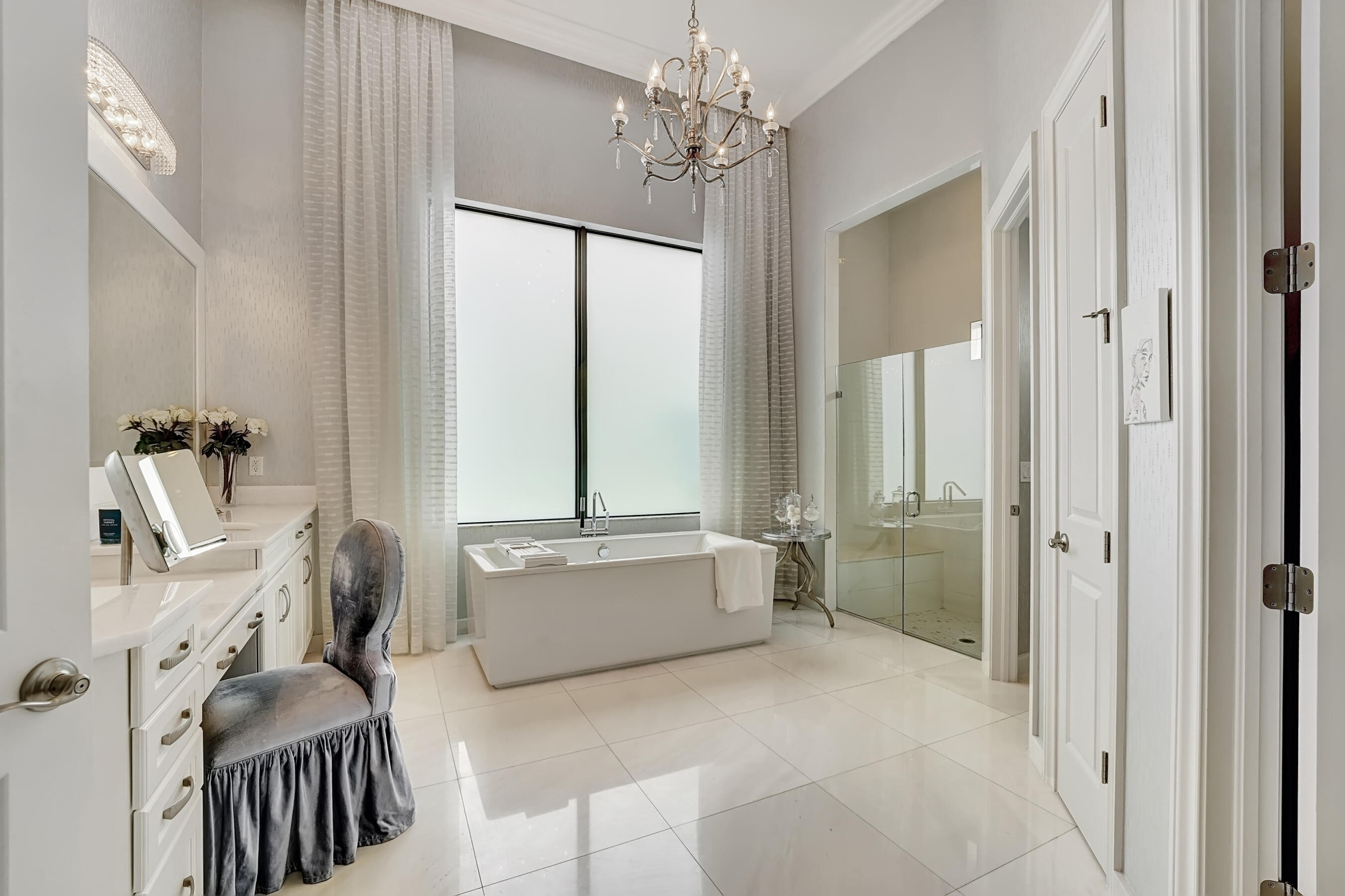 ROYAL PALM POLO - Residential