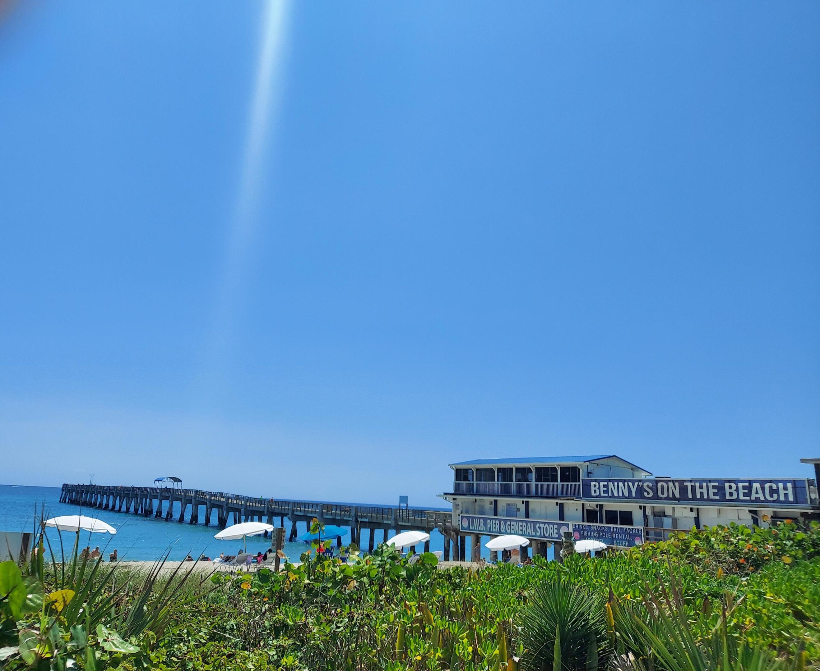 LAKE WORTH TOWN OF - Residential Lease