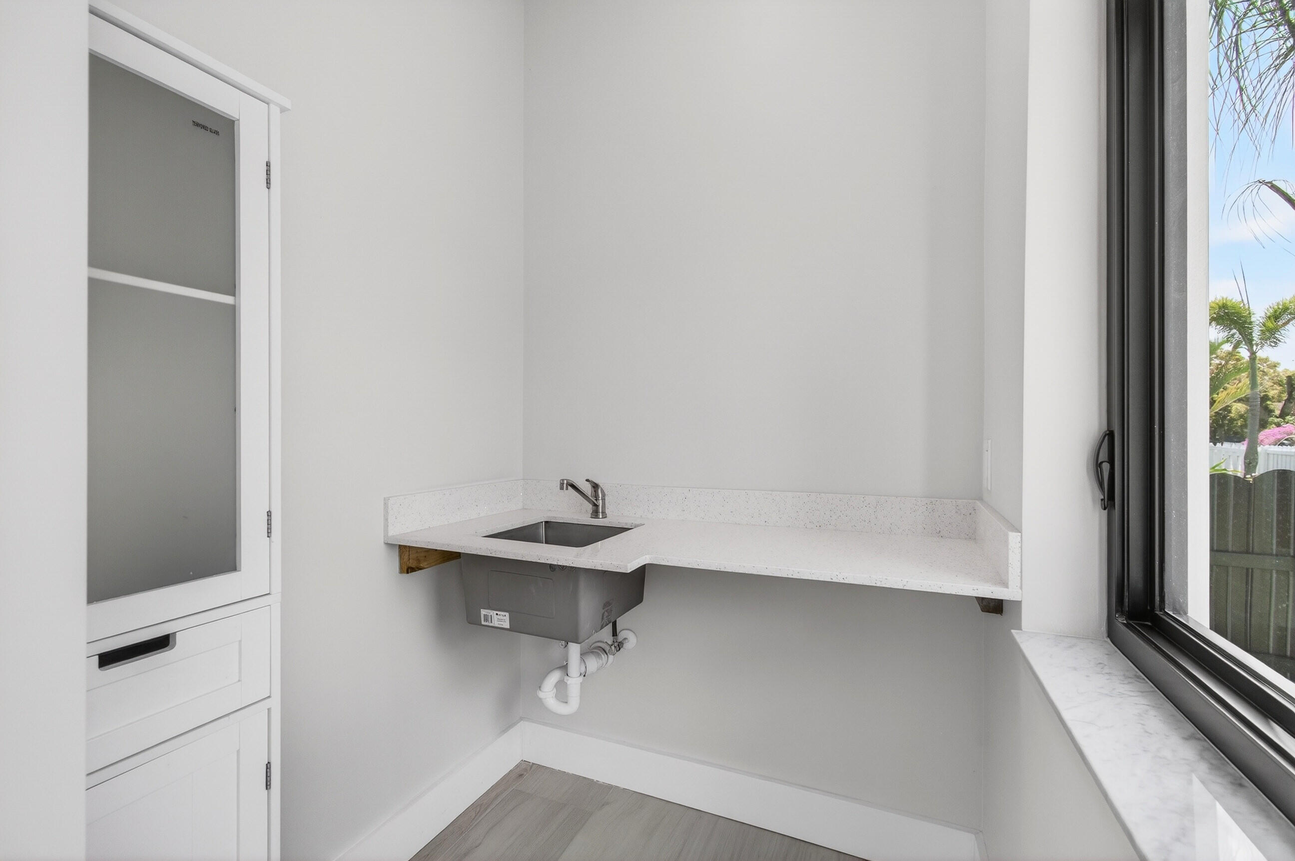 LAKE WORTH TOWN OF - Residential Lease