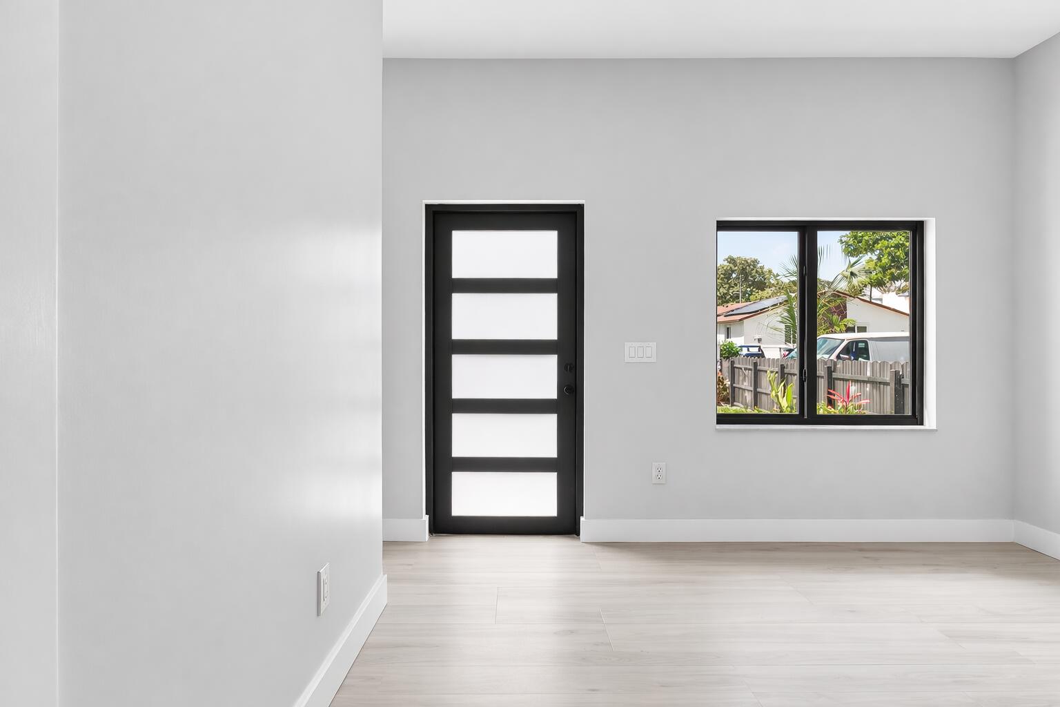 LAKE WORTH TOWN OF - Residential Lease