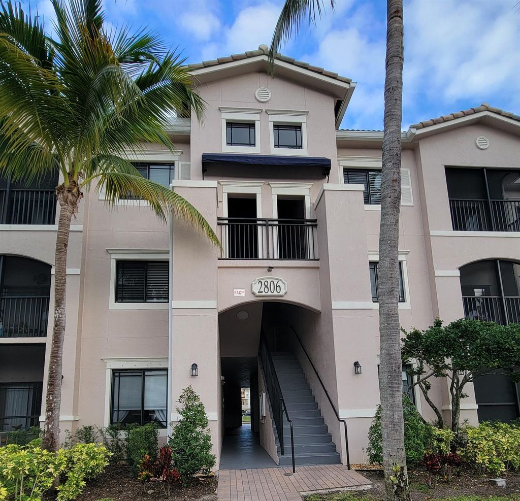 Photo of 2806 Veronia Drive #302, Palm Beach Gardens, FL 33410 (MLS # R10947675)