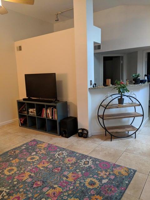 BAHIA AT DELRAY CONDO - Residential Lease