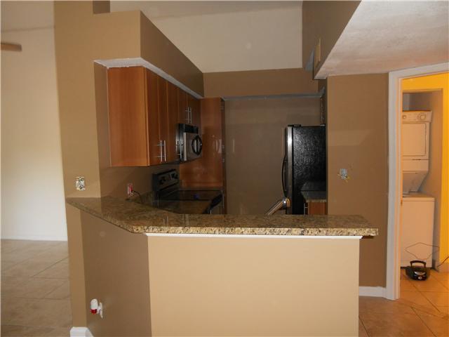 BAHIA AT DELRAY CONDO - Residential Lease