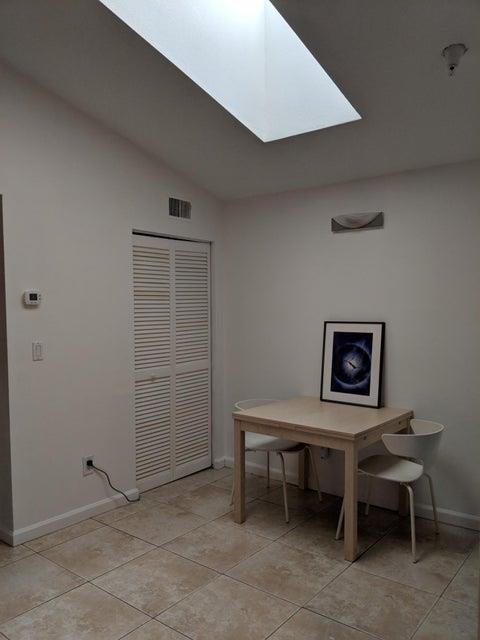 BAHIA AT DELRAY CONDO - Residential Lease