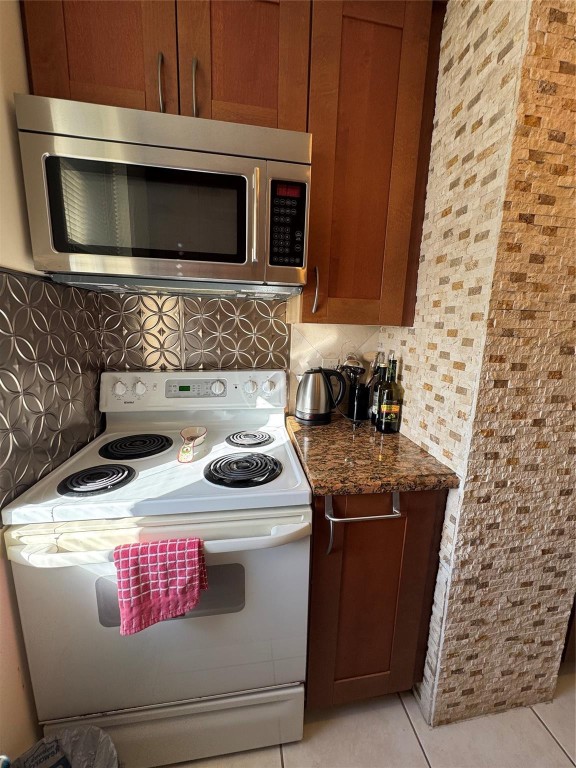 POMPANO BEACH CLUB CONDO - Residential Lease