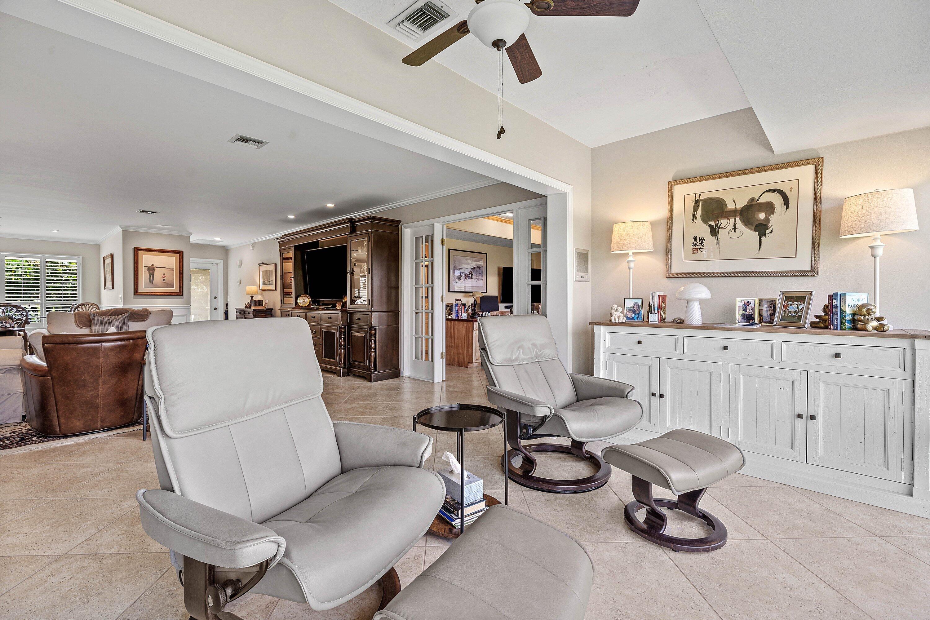 10093 Quail Covey Road Hibiscus N