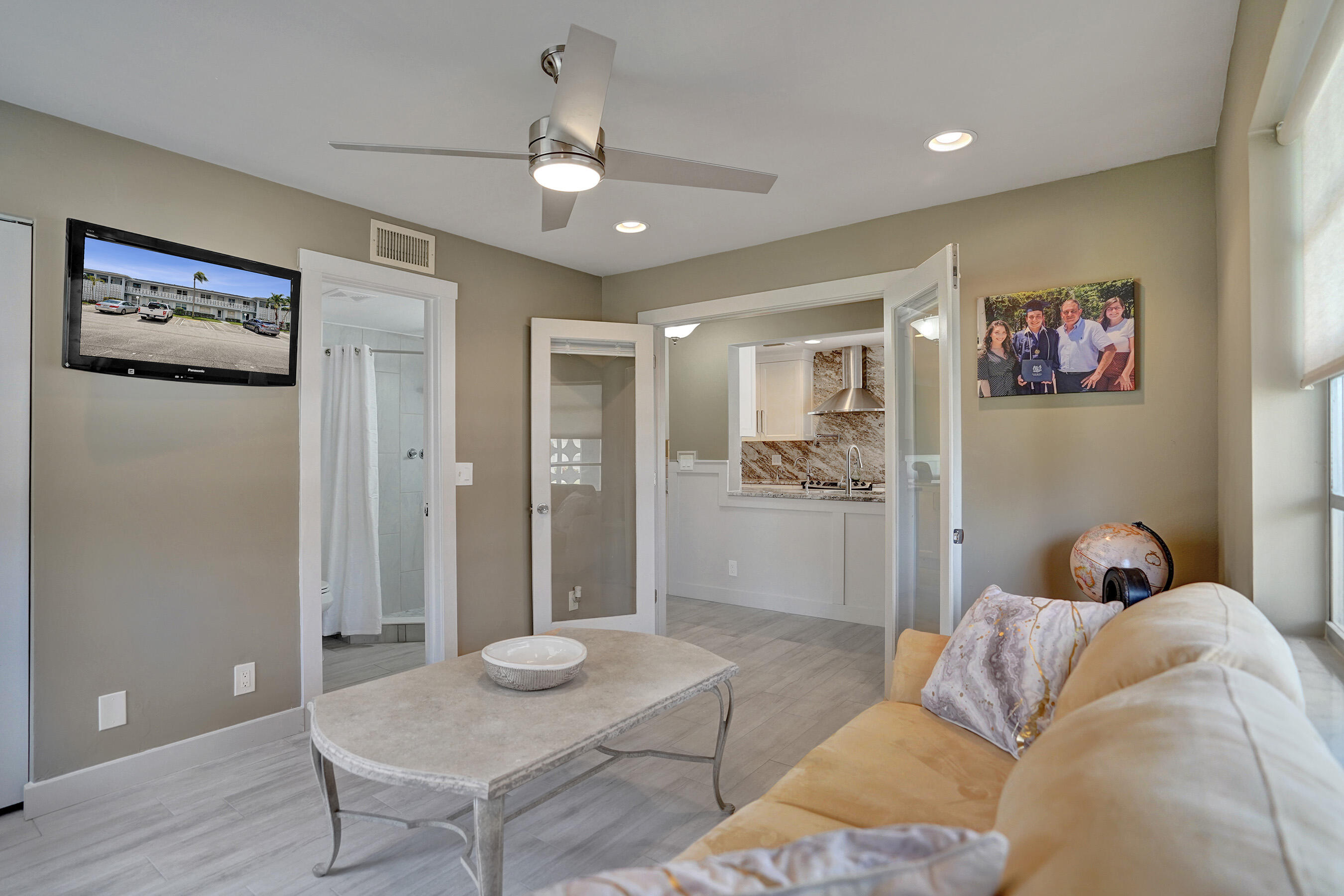 PINES OF DELRAY WEST - Residential