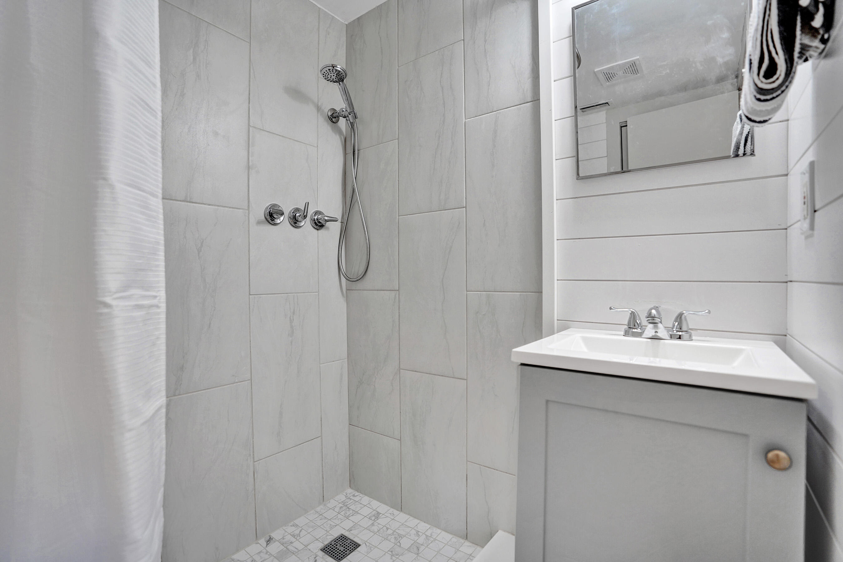 PINES OF DELRAY WEST - Residential