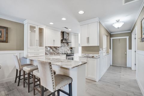 Tiny photo for 2820 SW 13th Street #101, Delray Beach, FL 33445 (MLS # B26025768)