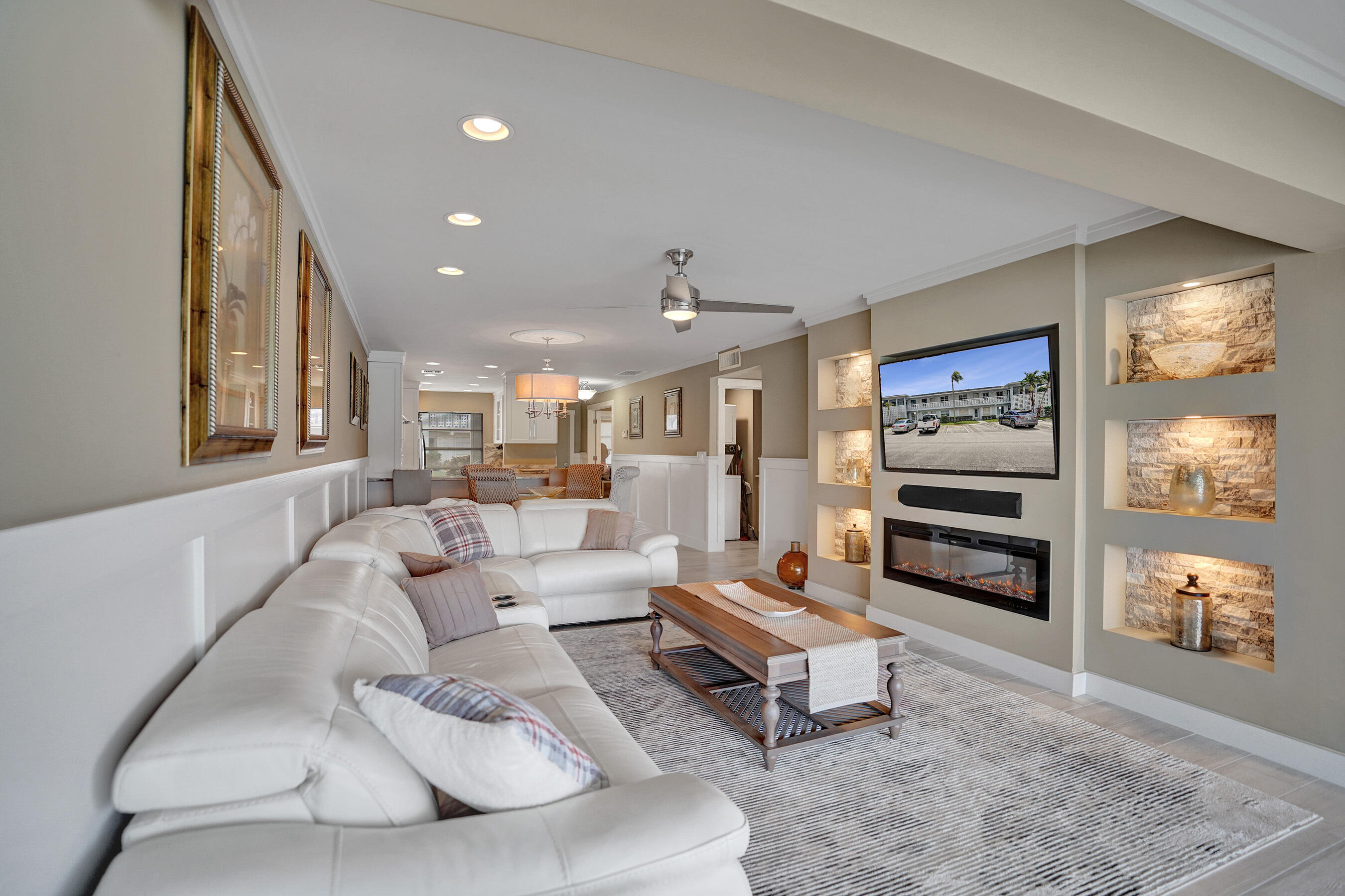 PINES OF DELRAY WEST - Residential