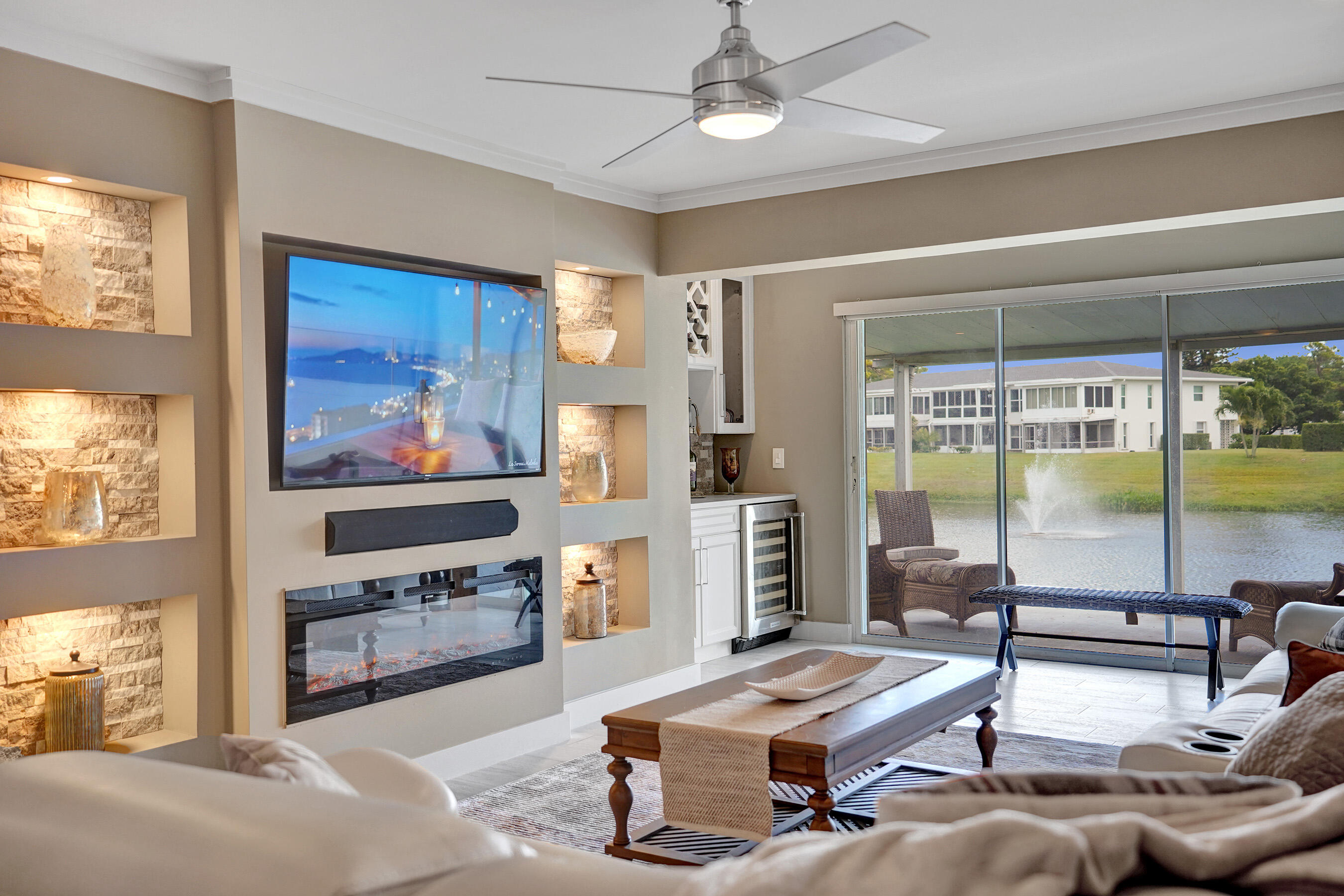 PINES OF DELRAY WEST - Residential