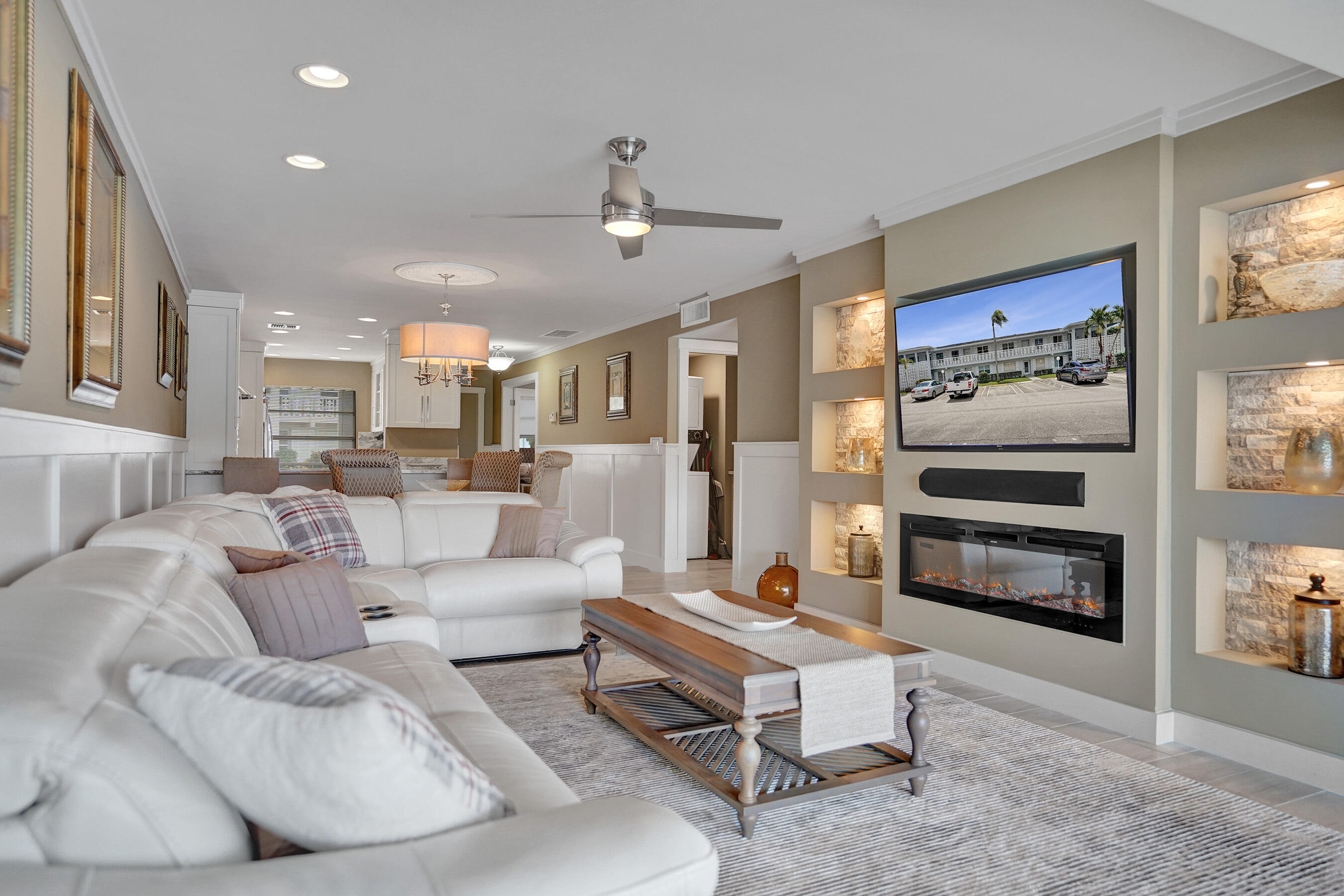 PINES OF DELRAY WEST - Residential