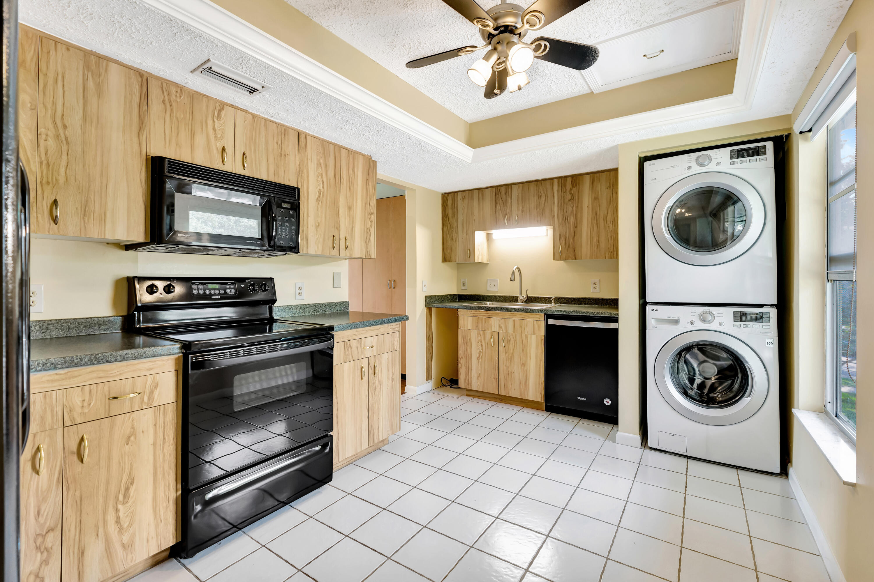 RIVERBEND CONDO - Residential