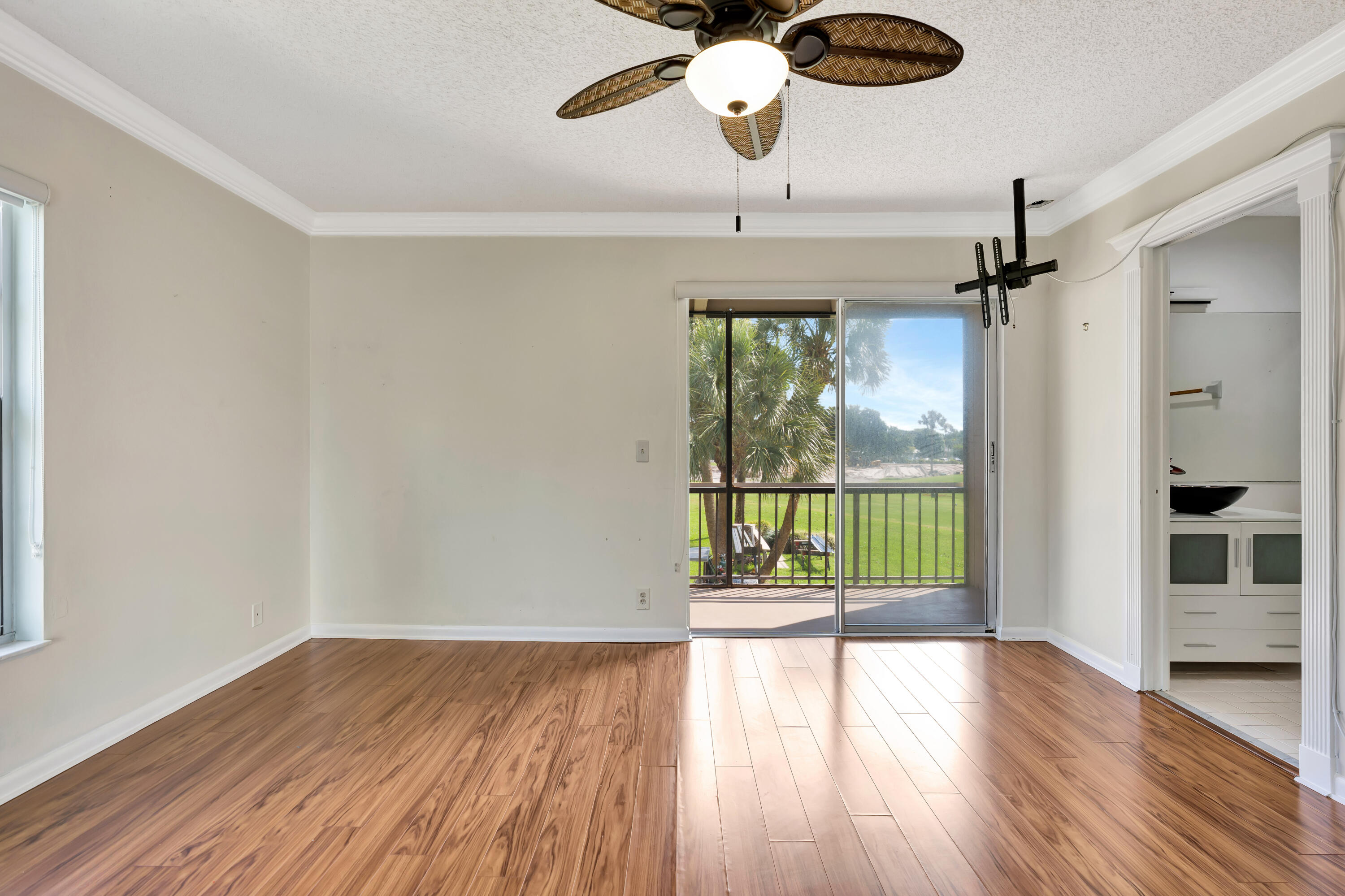 RIVERBEND CONDO - Residential