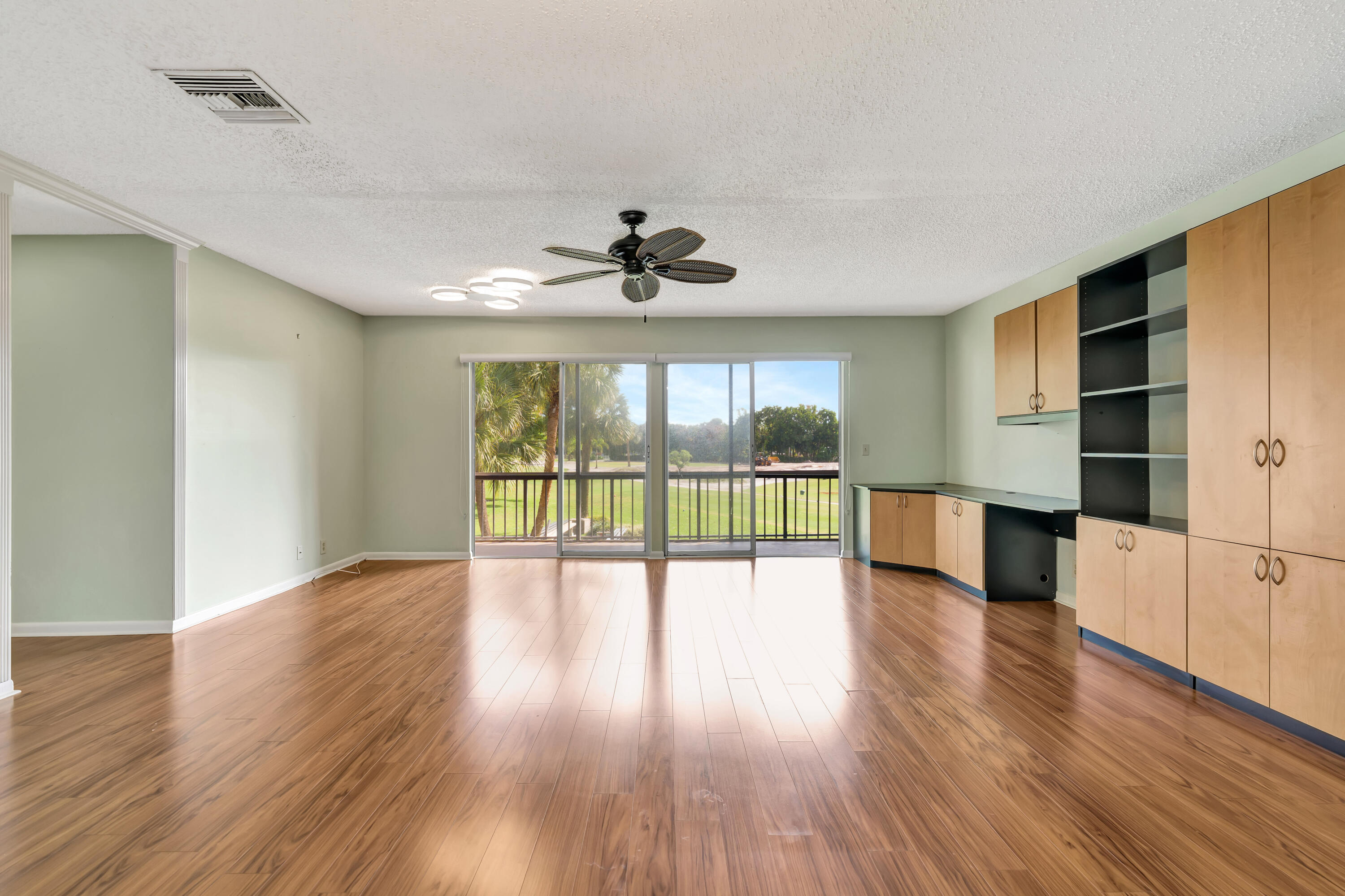 RIVERBEND CONDO - Residential
