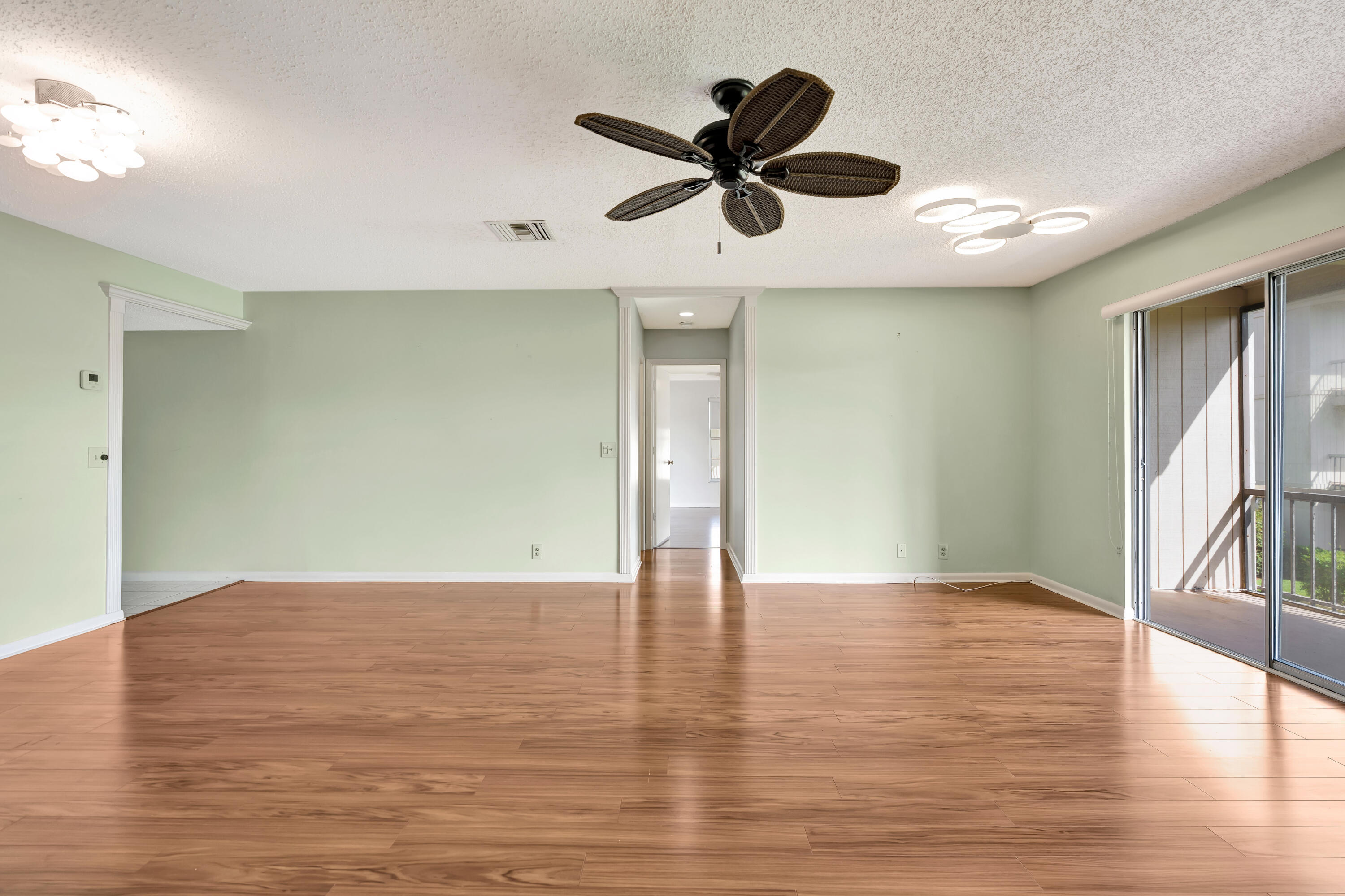 RIVERBEND CONDO - Residential