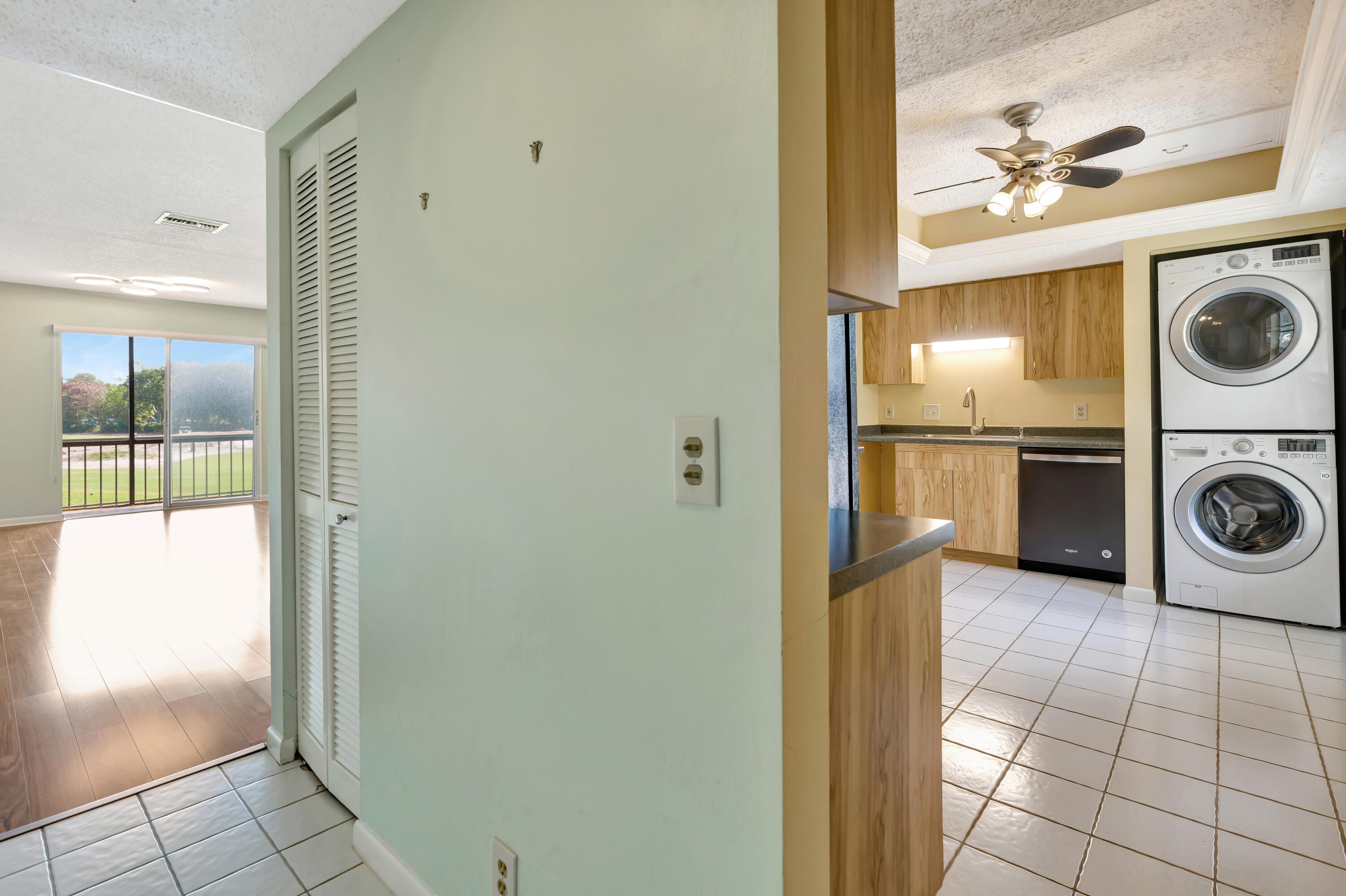 RIVERBEND CONDO - Residential
