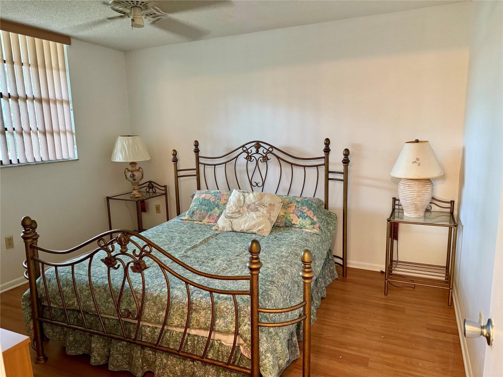 Colony Point Circle - Residential