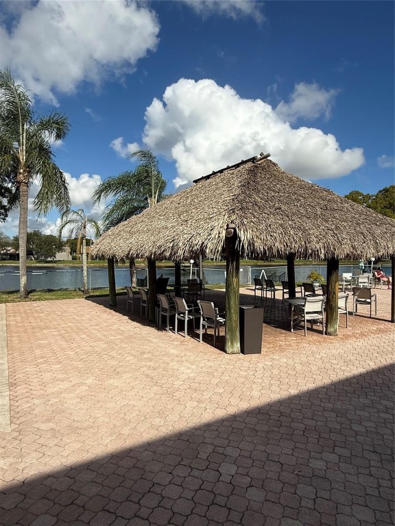 Colony Point Circle - Residential