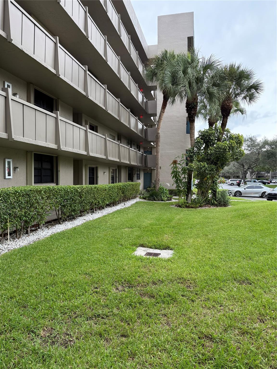 Colony Point Circle - Residential