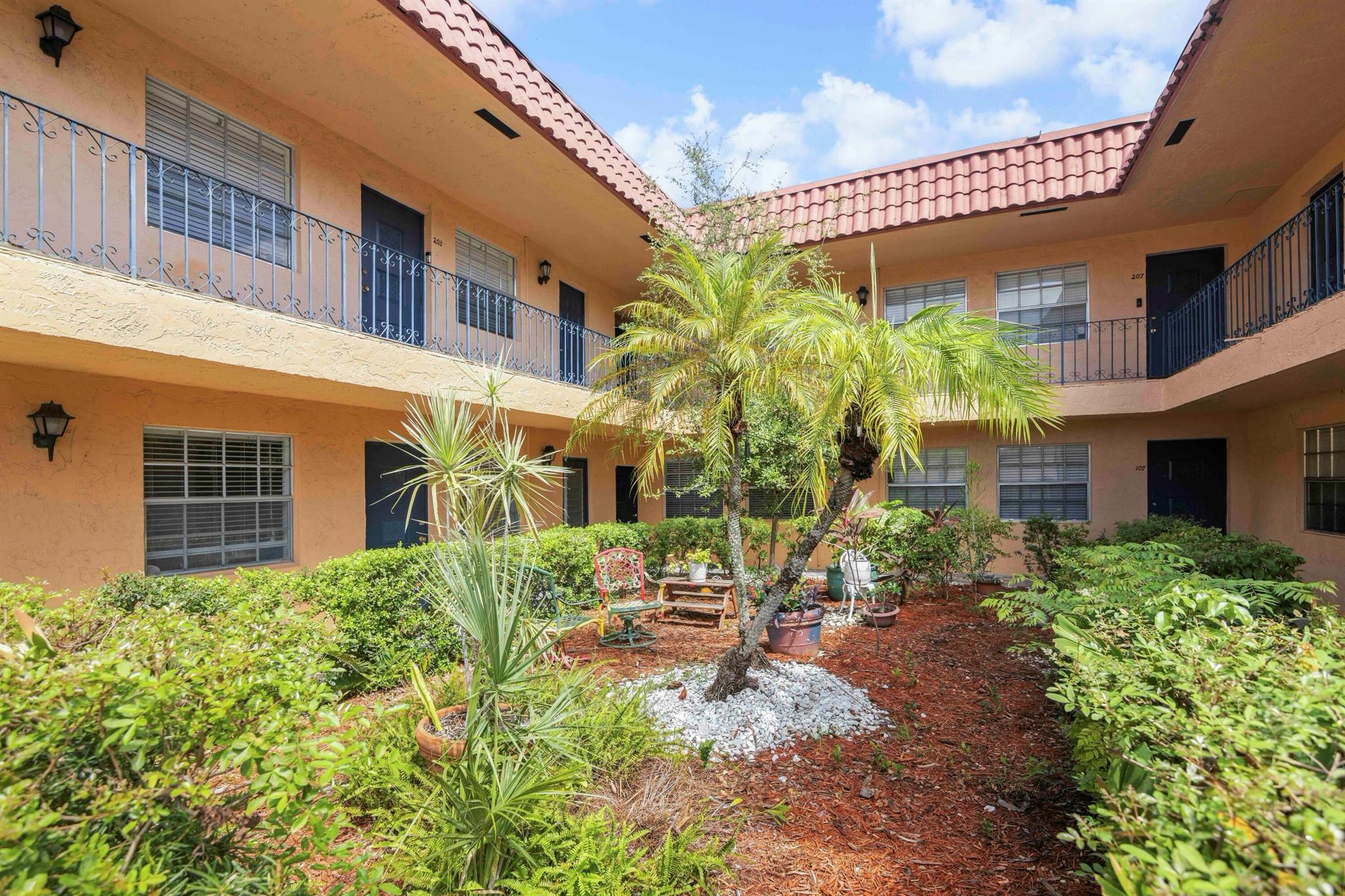 1545 Miami Road