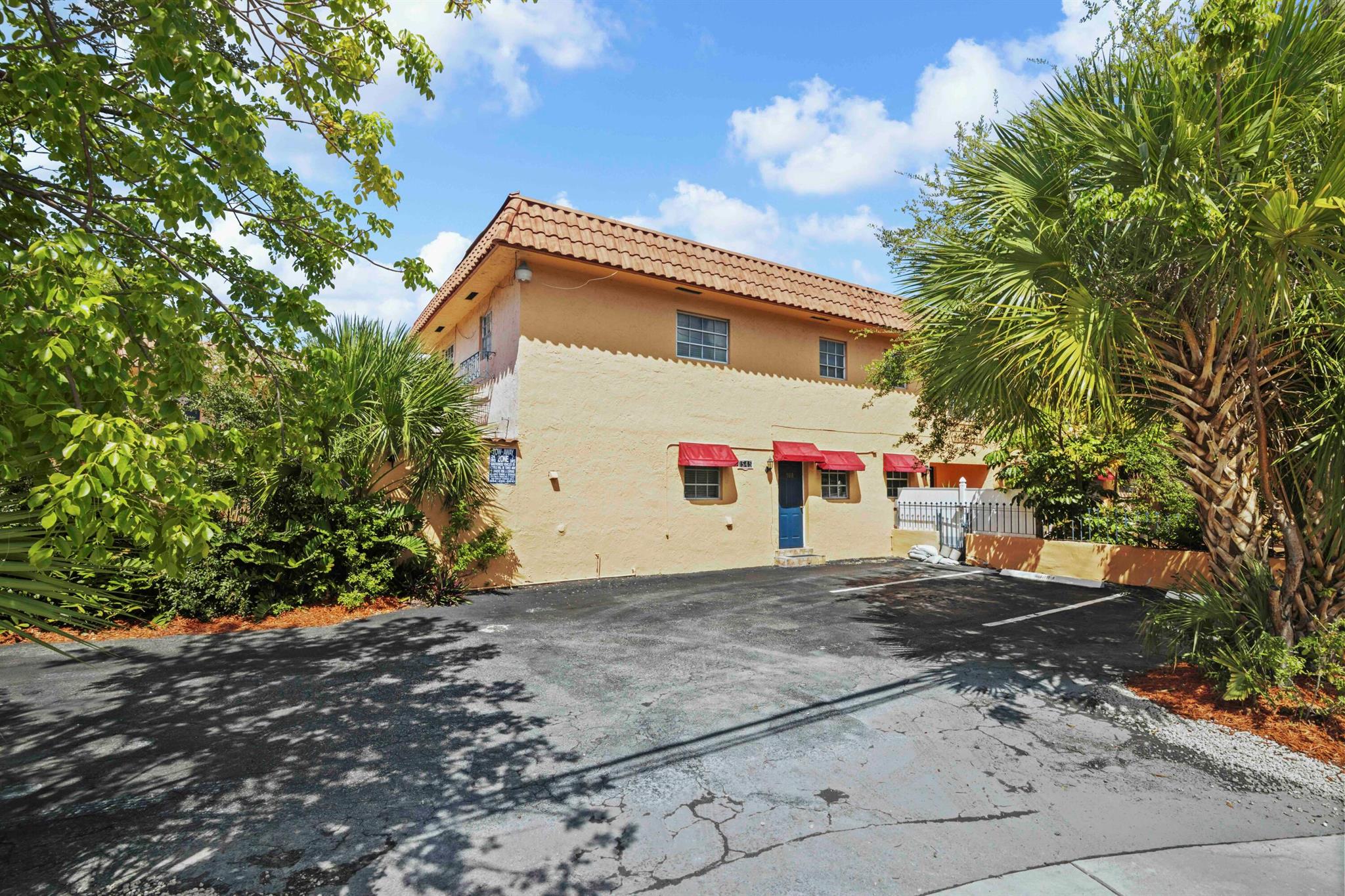 1545 Miami Road
