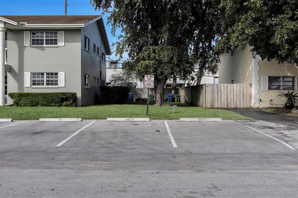 Photo of 1049 NW 30th Court #3, Wilton Manors, FL 33311 (MLS # F10550513)