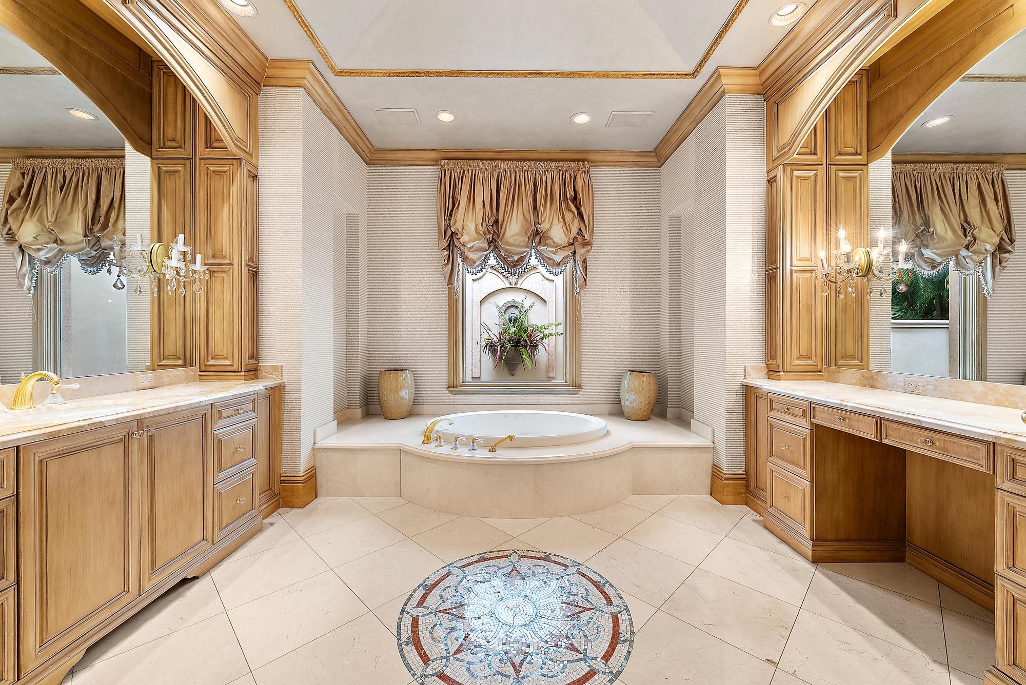 Frenchmans Creek - Residential