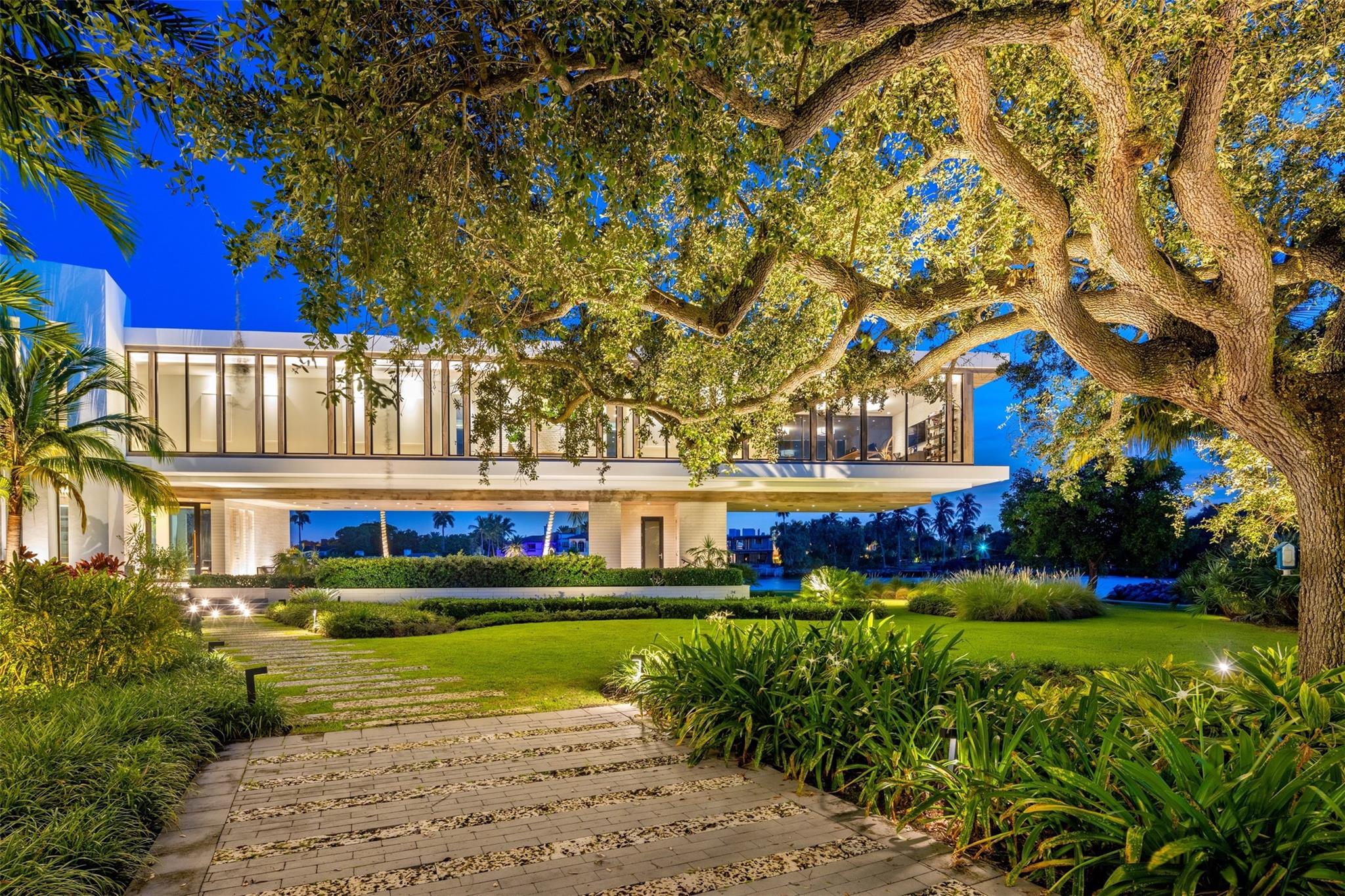 Venice 6-4 B - Residential