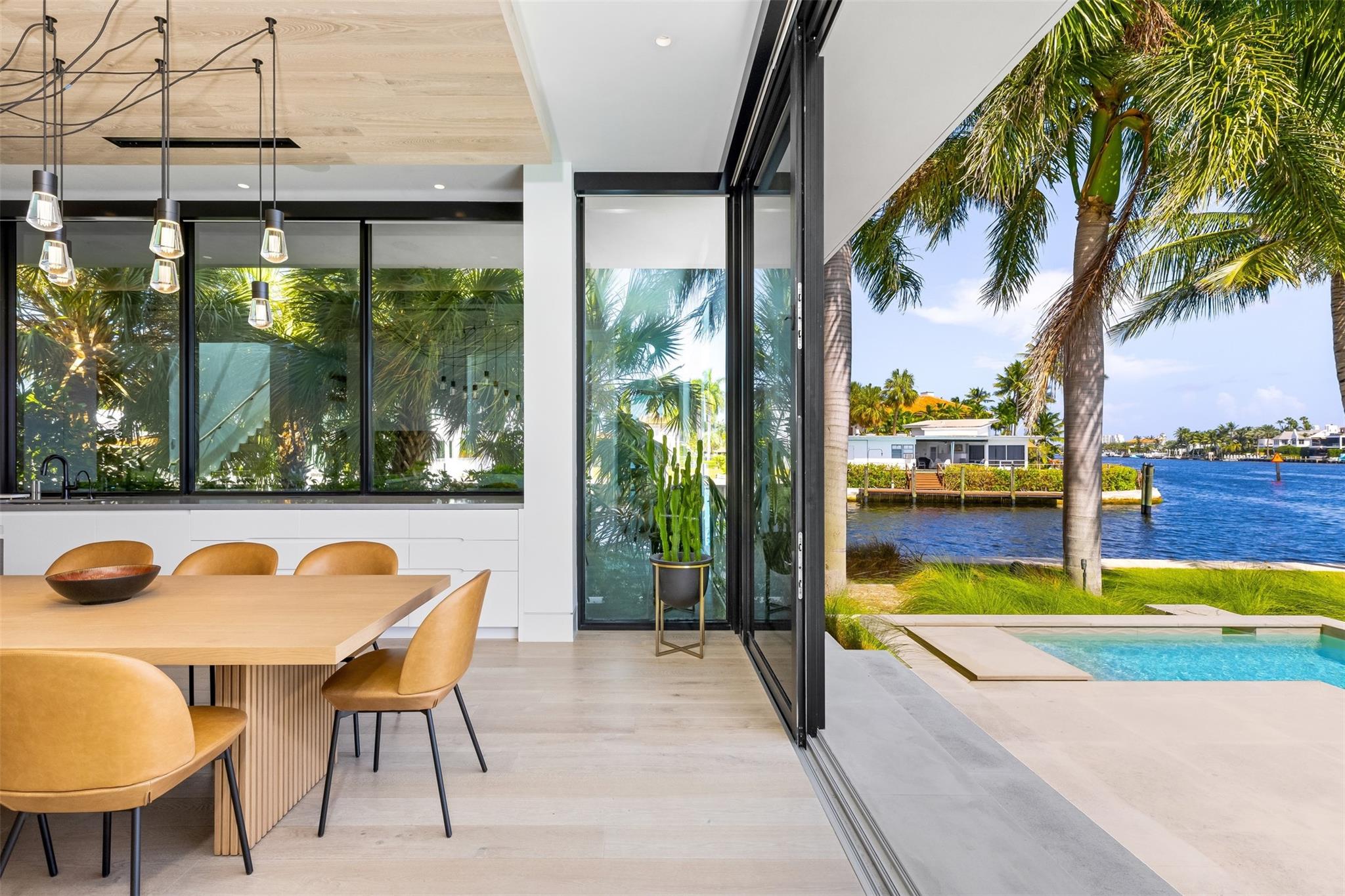 Venice 6-4 B - Residential