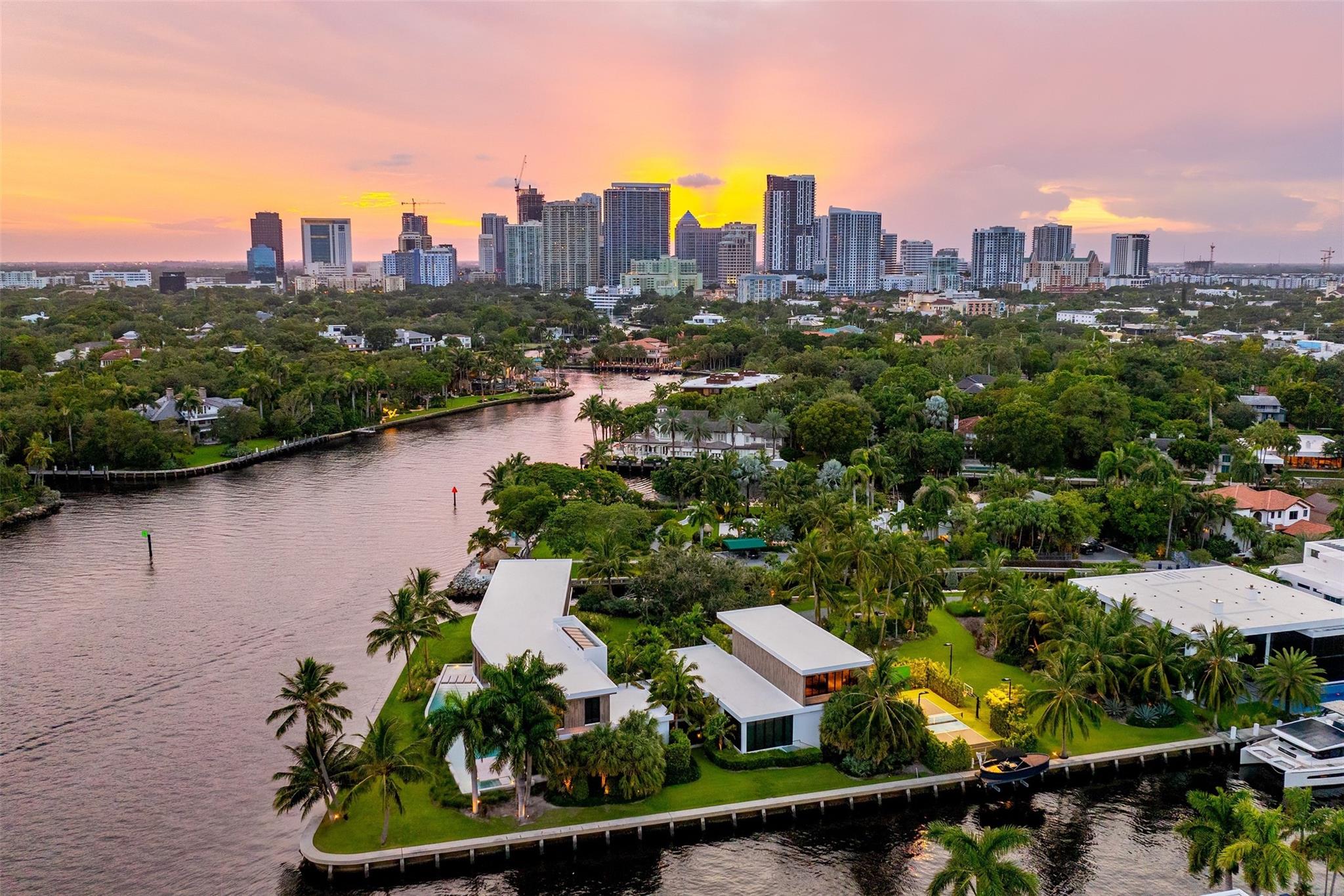 Venice 6-4 B - Residential