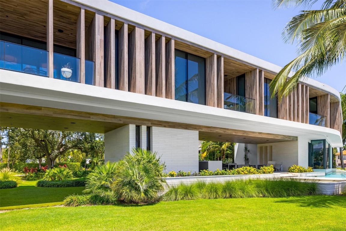 Venice 6-4 B - Residential