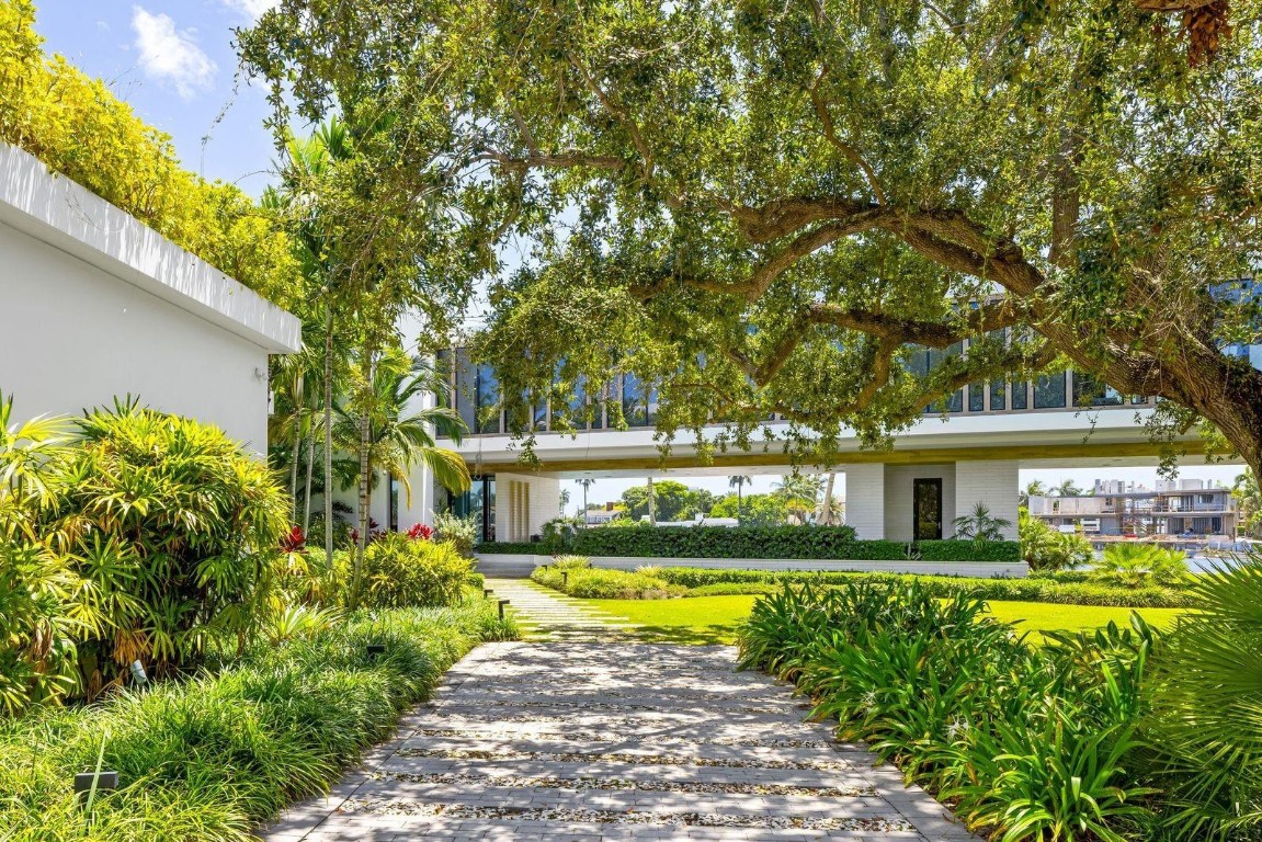 Venice 6-4 B - Residential