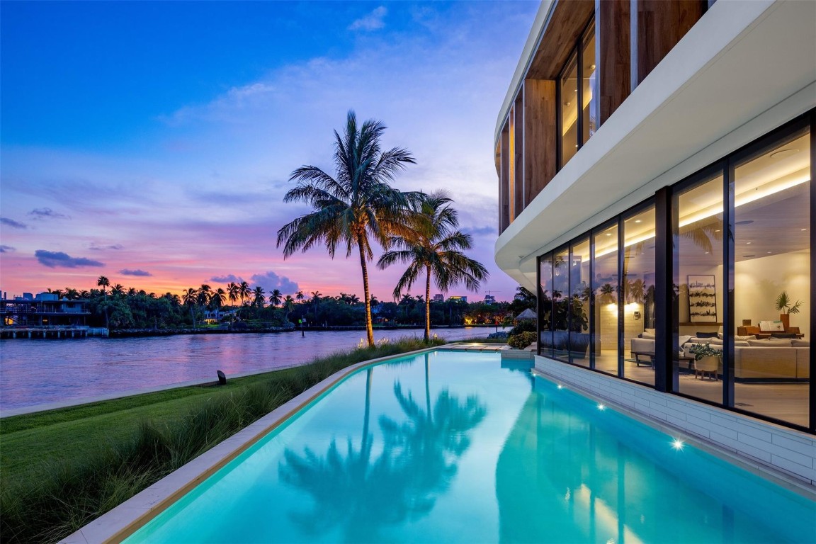 Venice 6-4 B - Residential