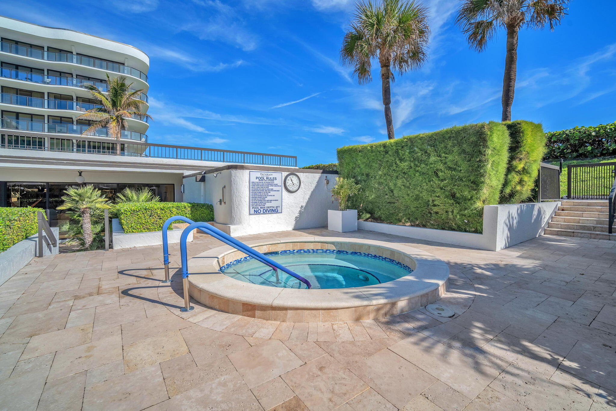 HALCYON OF PALM BEACH - Residential