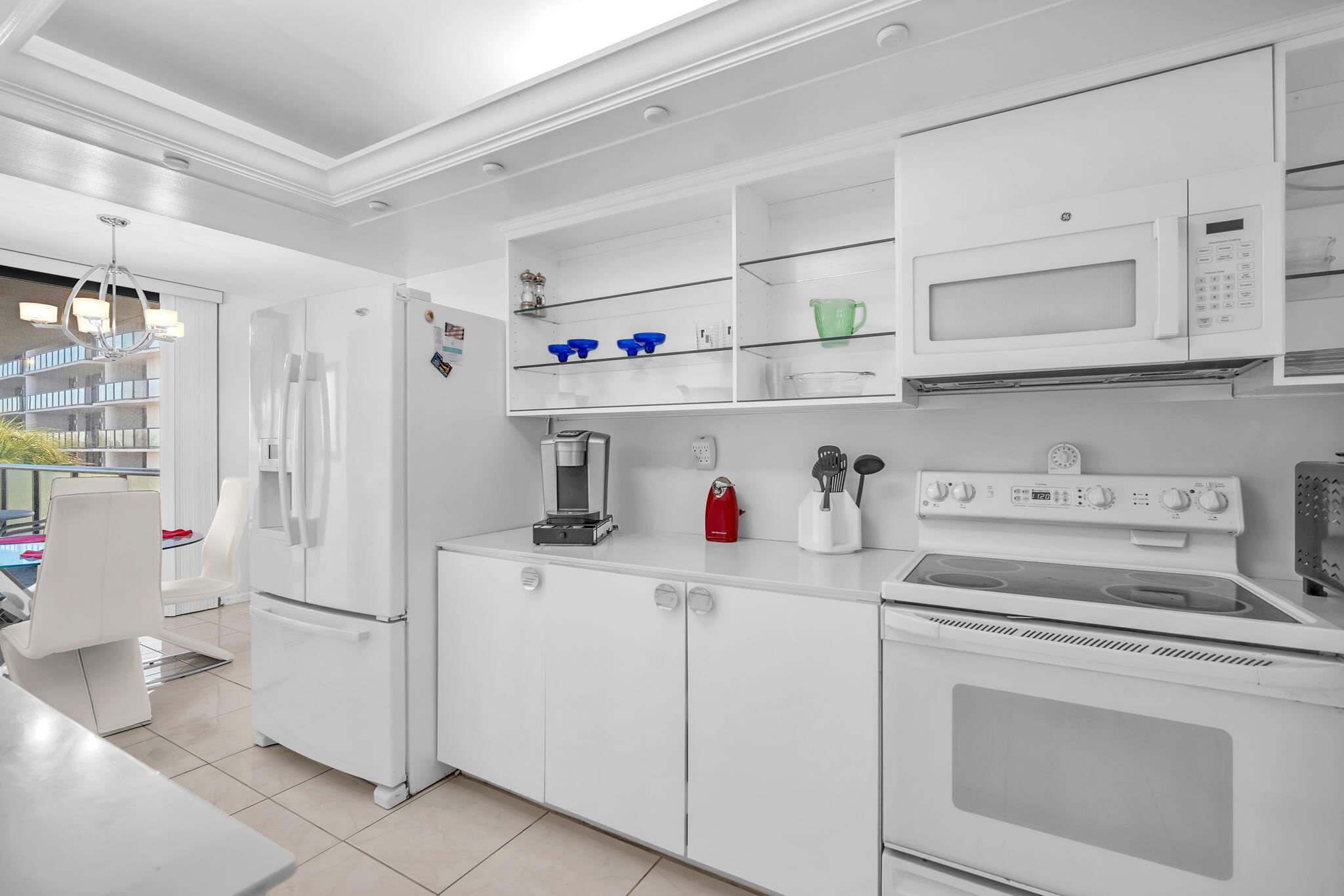 HALCYON OF PALM BEACH - Residential