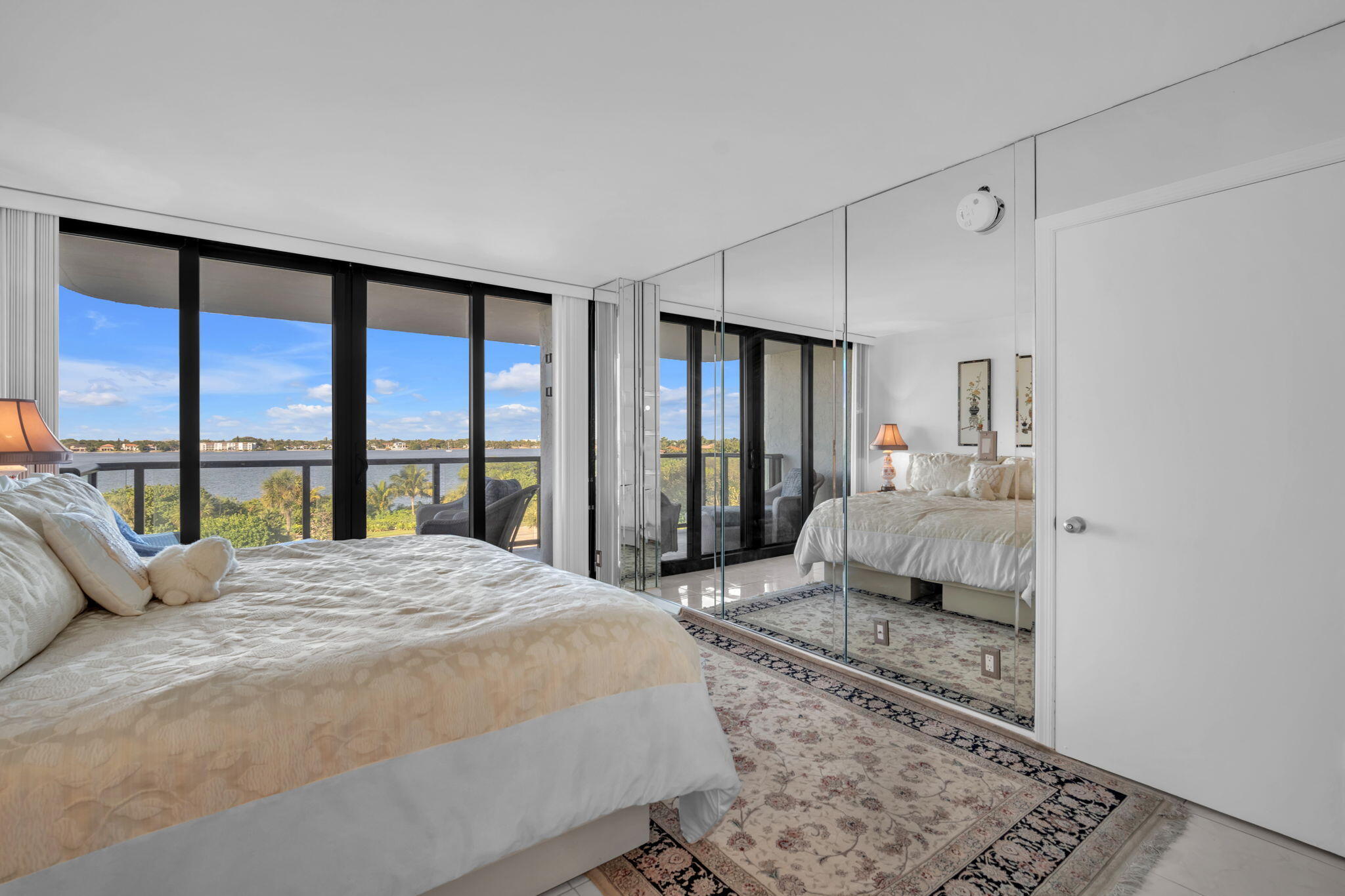 HALCYON OF PALM BEACH - Residential